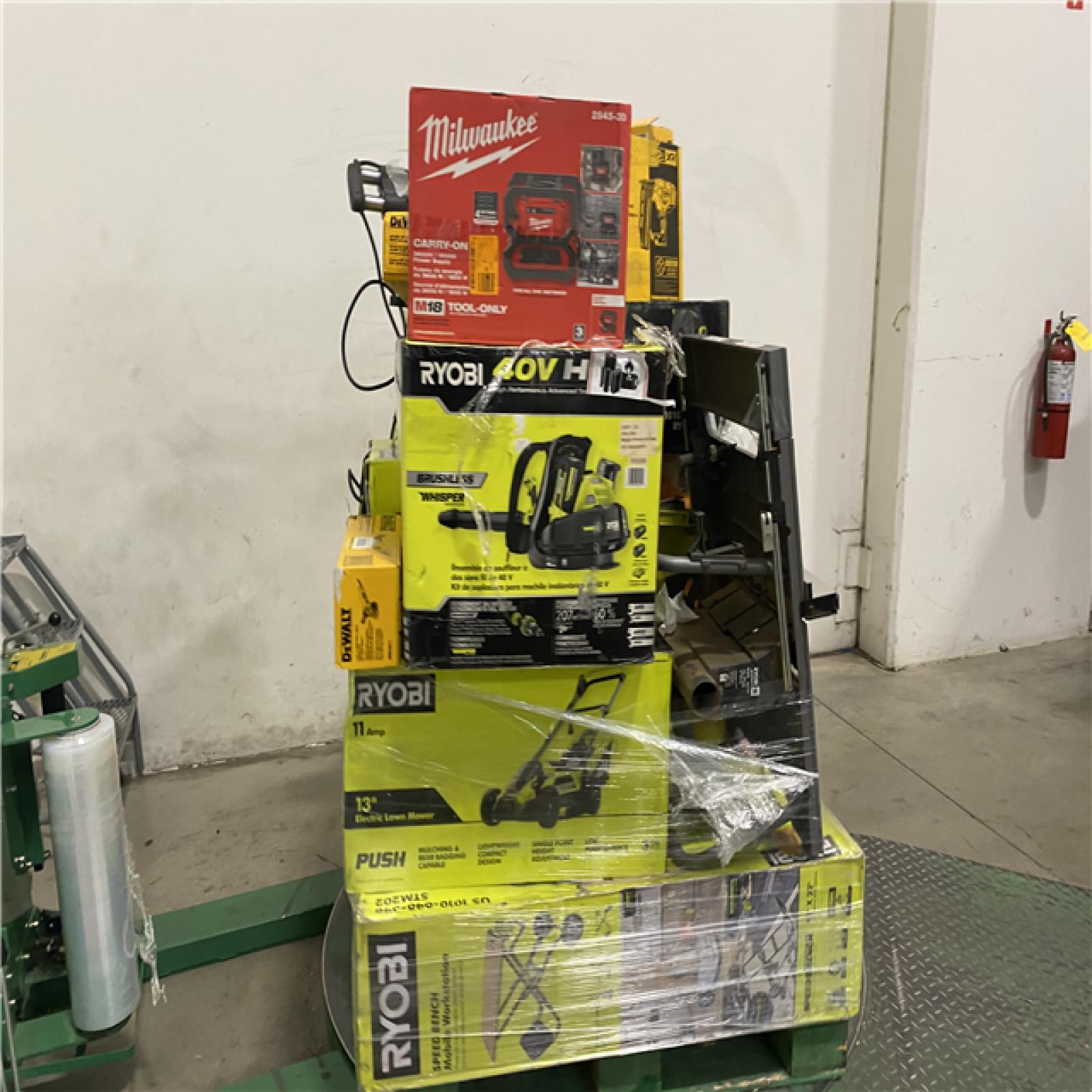 Dallas Location - As-Is Tool Pallet
