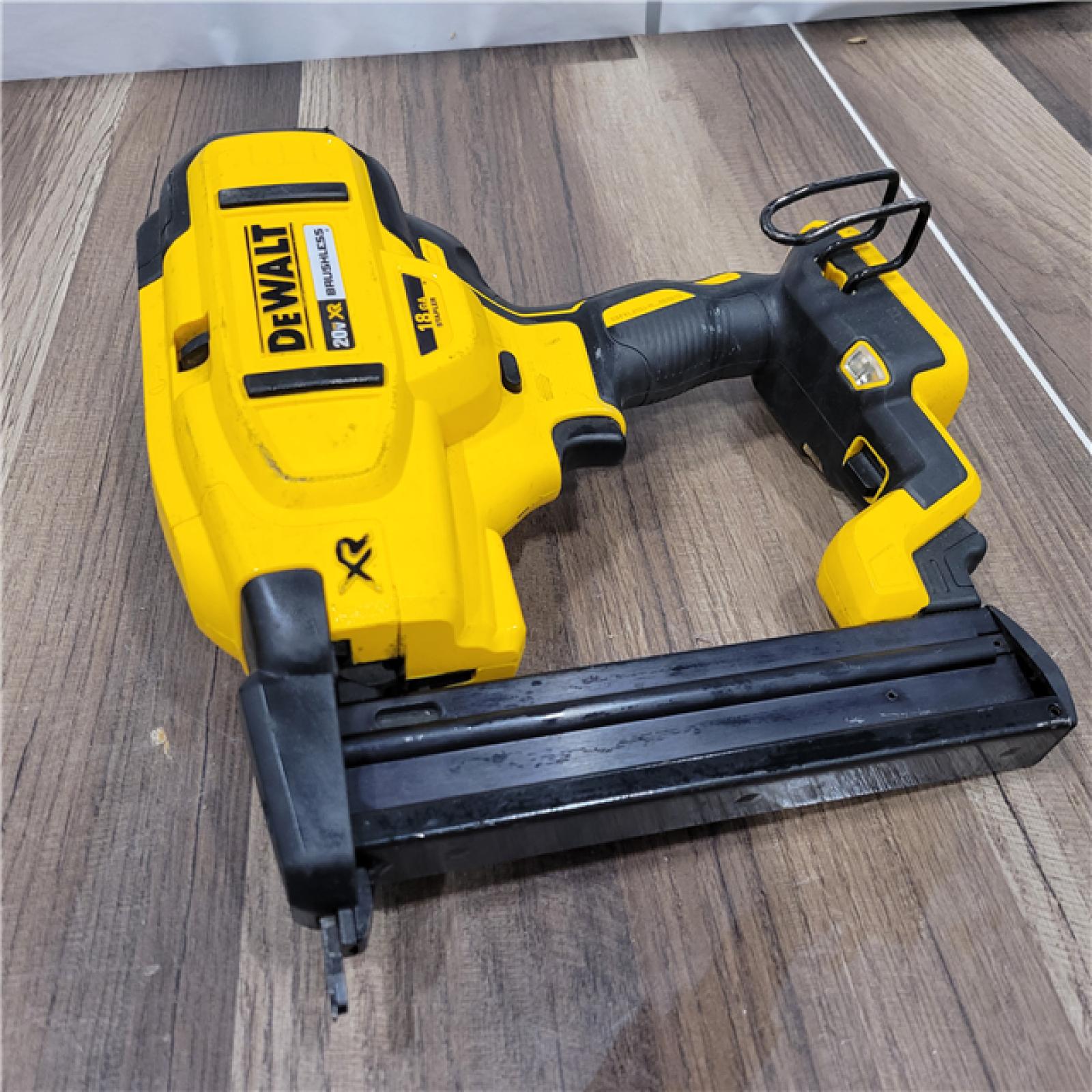 AS-IS  DEWALT Cordless 18-Gauge Narrow Crown Stapler (Tool Only)