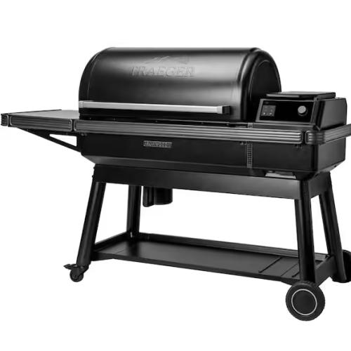 DALLAS LOCATION - Traeger Ironwood XL Wi-Fi Pellet Grill and Smoker in Black