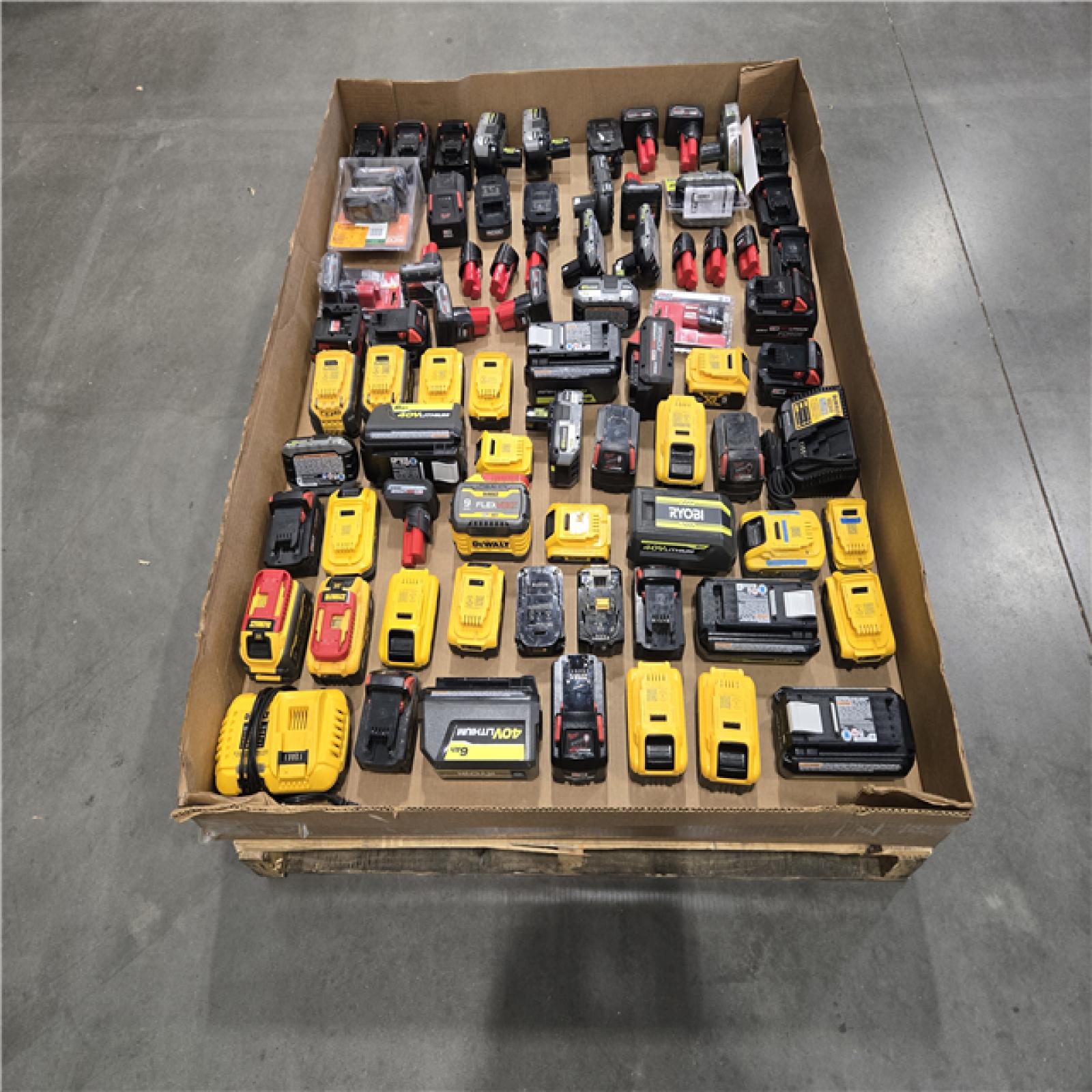 DALLAS LOCATION AS-IS- BATTERY PALLET