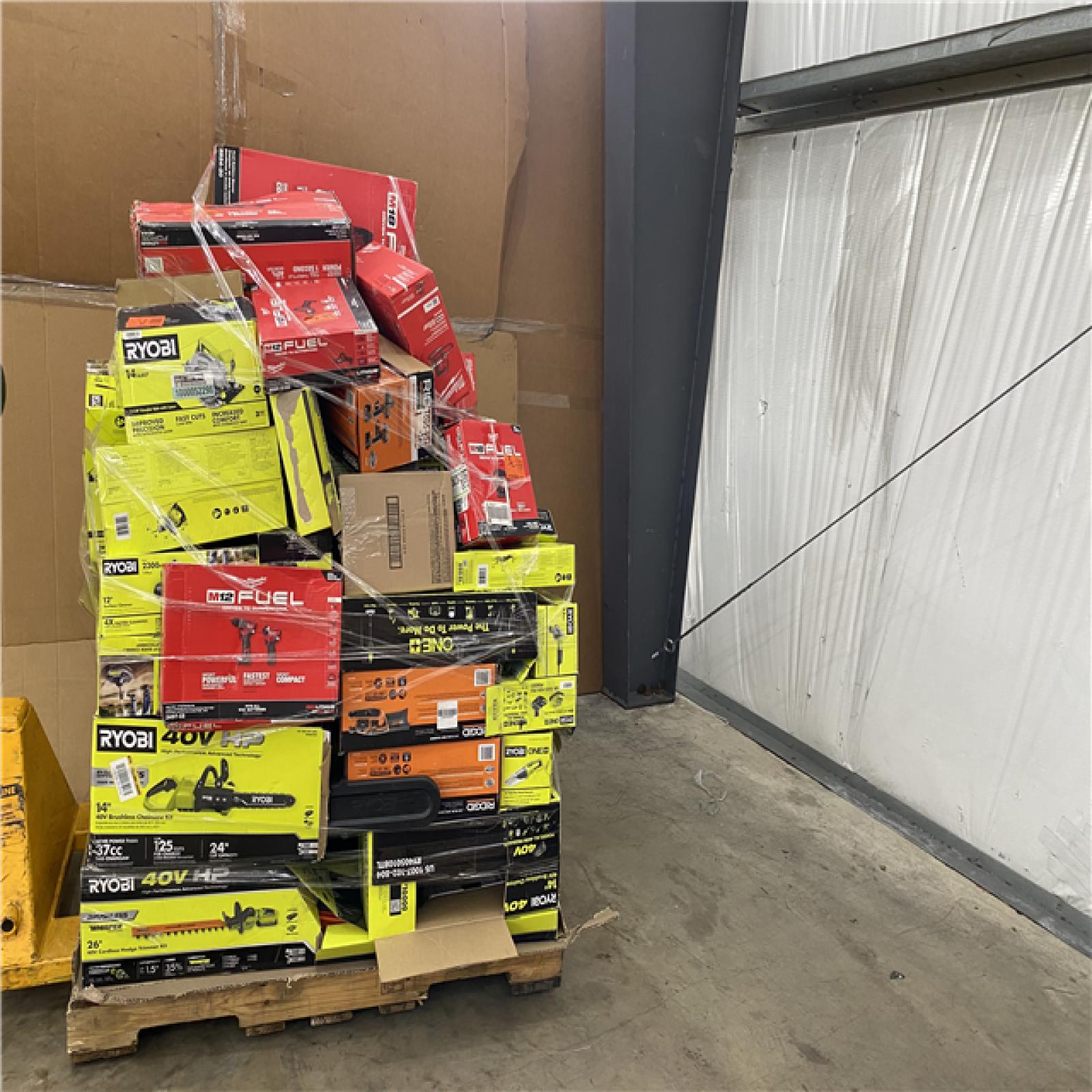 Houston Location AS IS - Tool Pallet