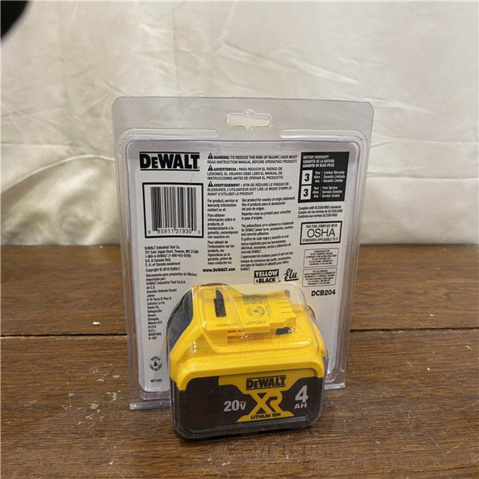 AS-IS DEWALT 20-Volt MAX XR Lithium-Ion Premium Battery Pack 4.0Ah
