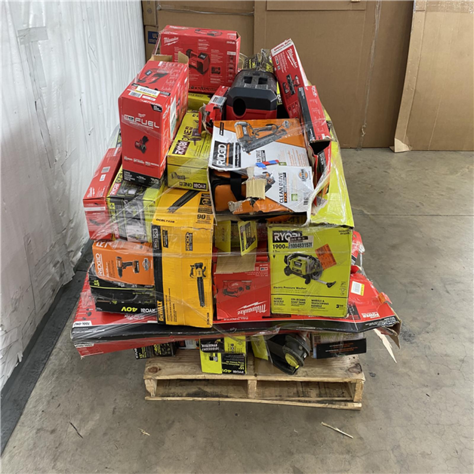 Houston Location AS IS - Tool Pallet