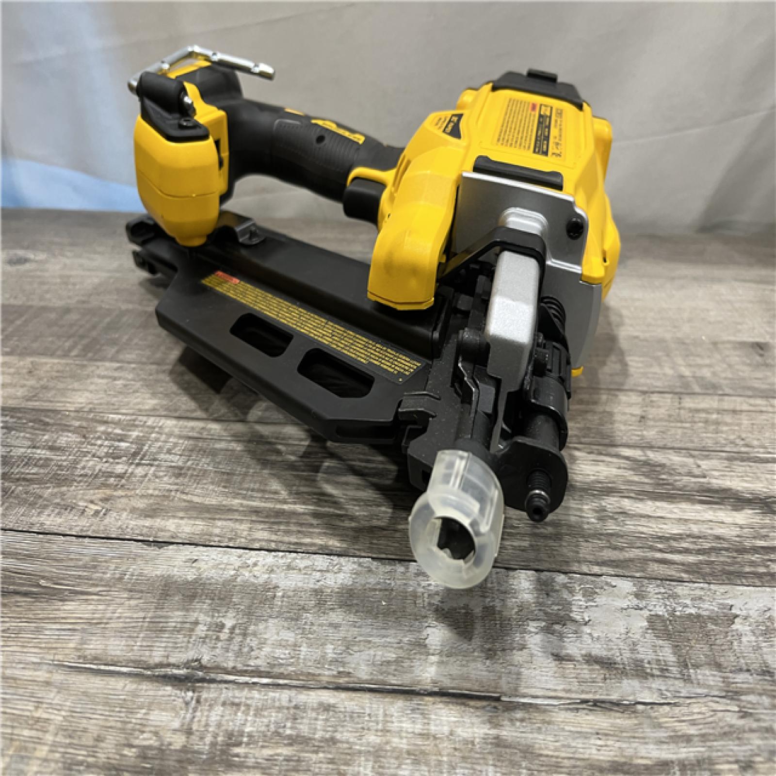 AS-IS DEWALT 20V 30 Degree Cordless Framing Nailer (Tool-Only)