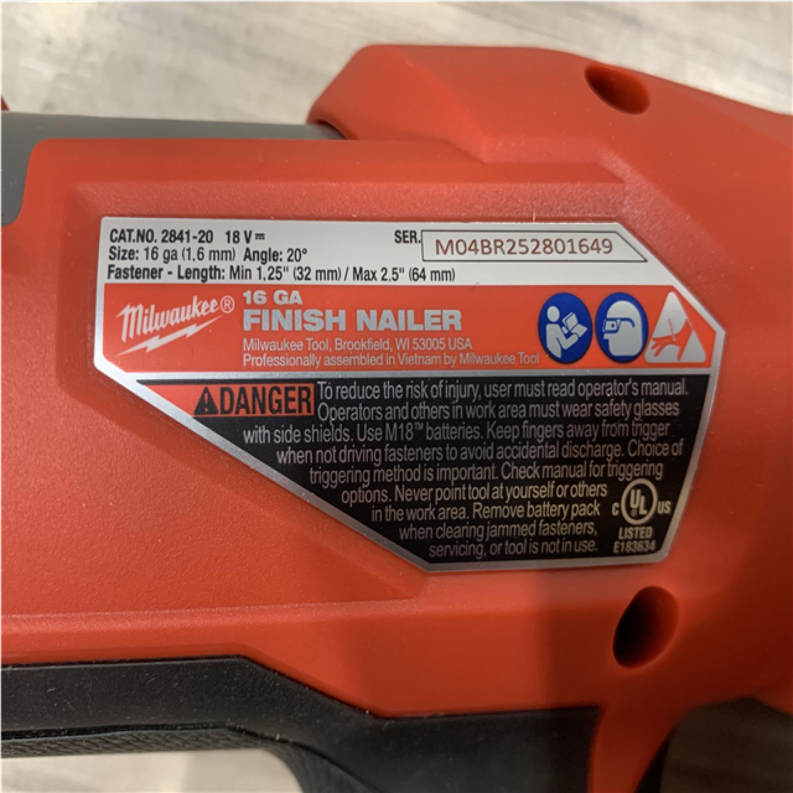 AS-IS Milwaukee FUEL 18-Volt Lithium-Ion Brushless Cordless Gen II 16-Gauge Angled Finish Nailer (Tool-Only)