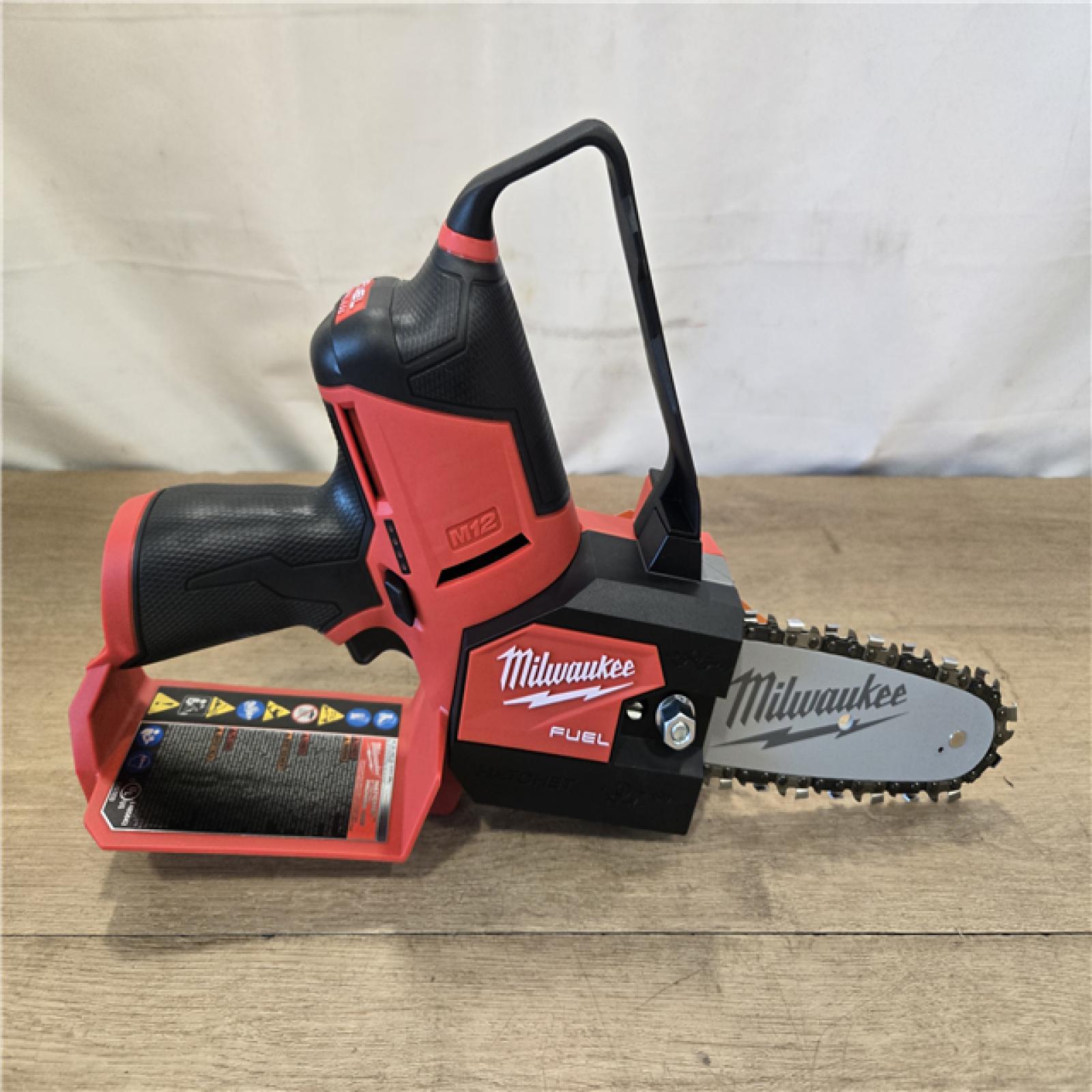 AS-IS Milwaukee FUEL 6 in. 12V Cordless Pruning Saw HATCHET (Tool-Only)