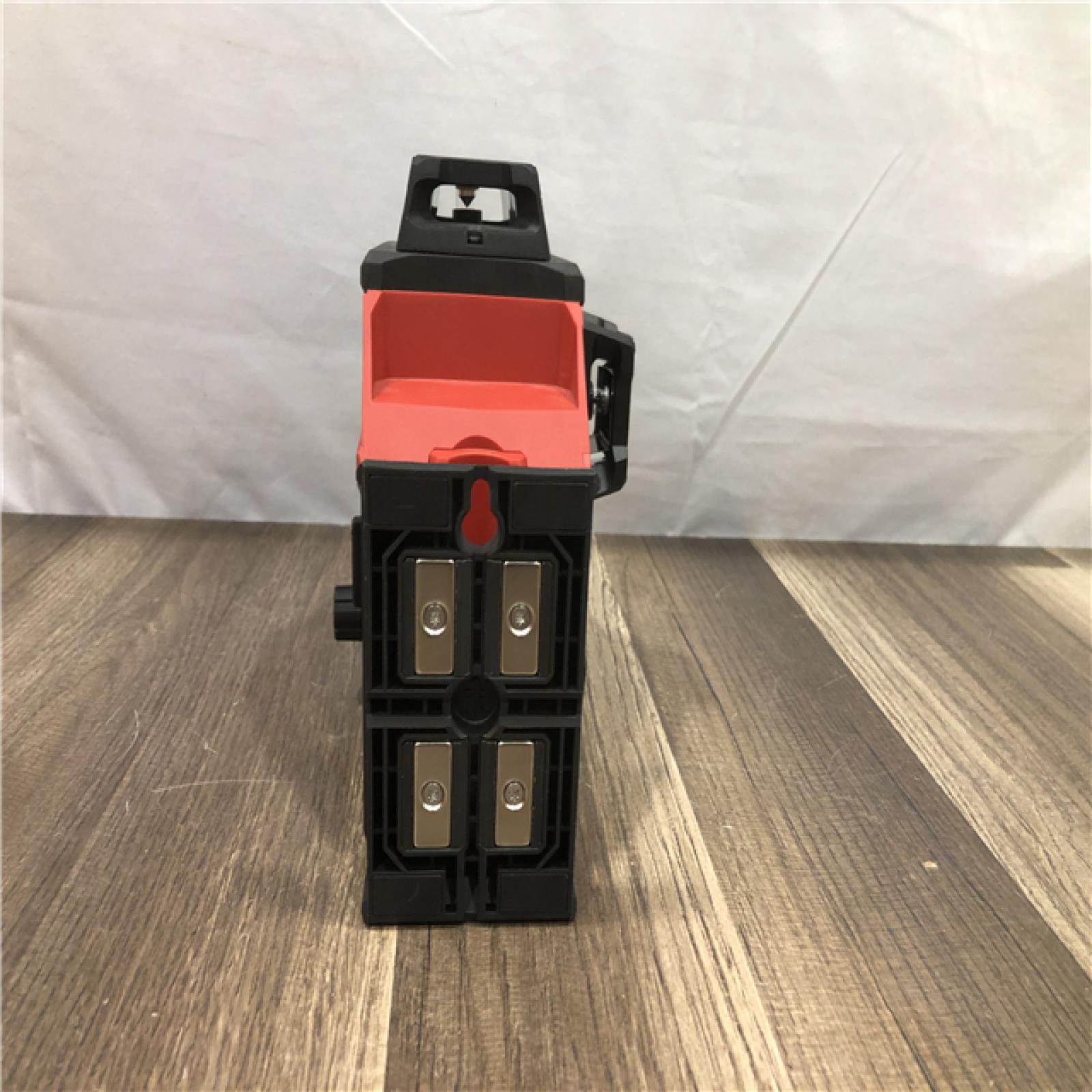 AS-IS Milwaukee 12-Volt Lithium-Ion Cordless Green 250 ft. 3-Plane Laser Level Kit