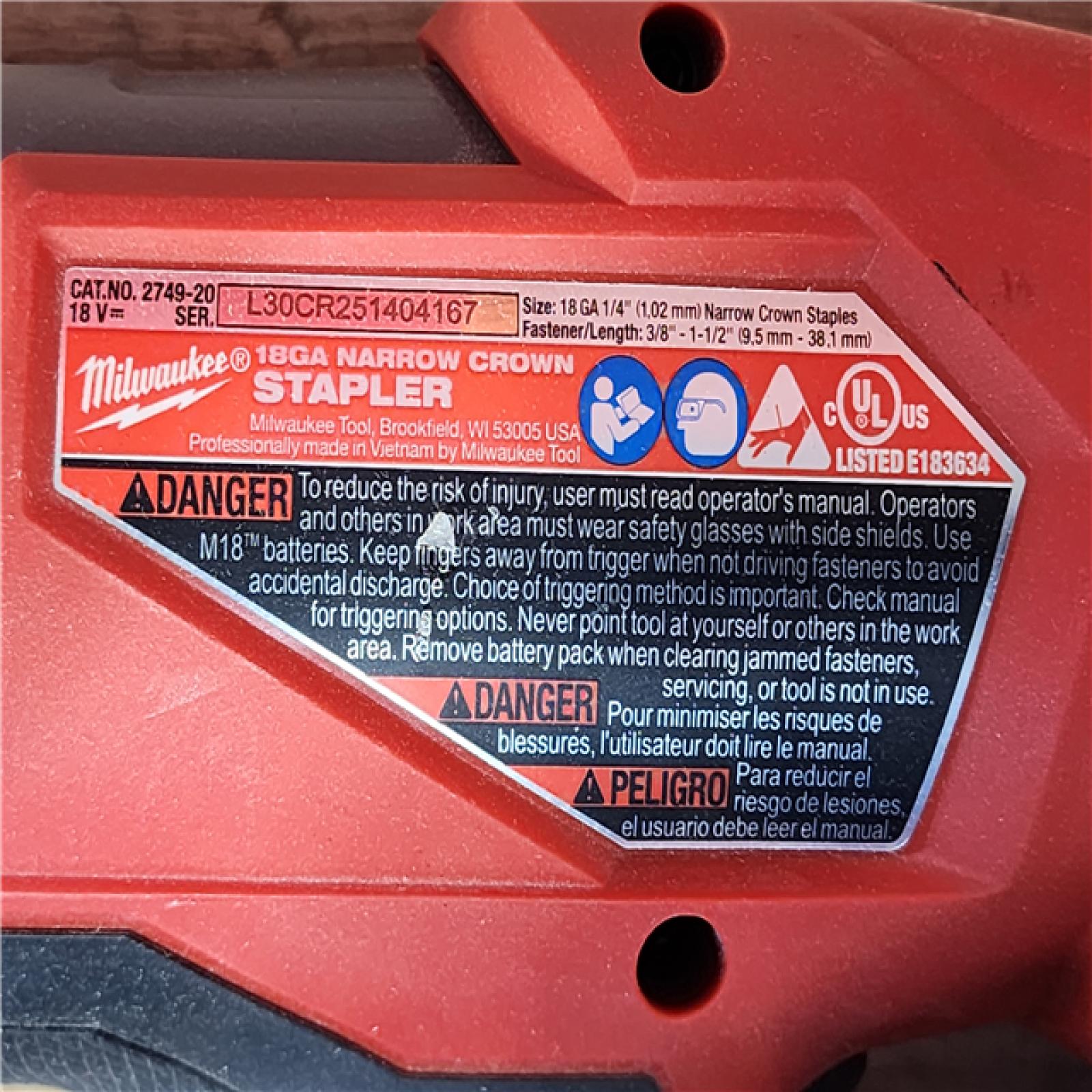 HOUSTON LOCATION - AS-IS Milwaukee FUEL 18-Volt Lithium-Ion Brushless Cordless 18-Gauge 1/4 in. Narrow Crown Stapler (Tool-Only)