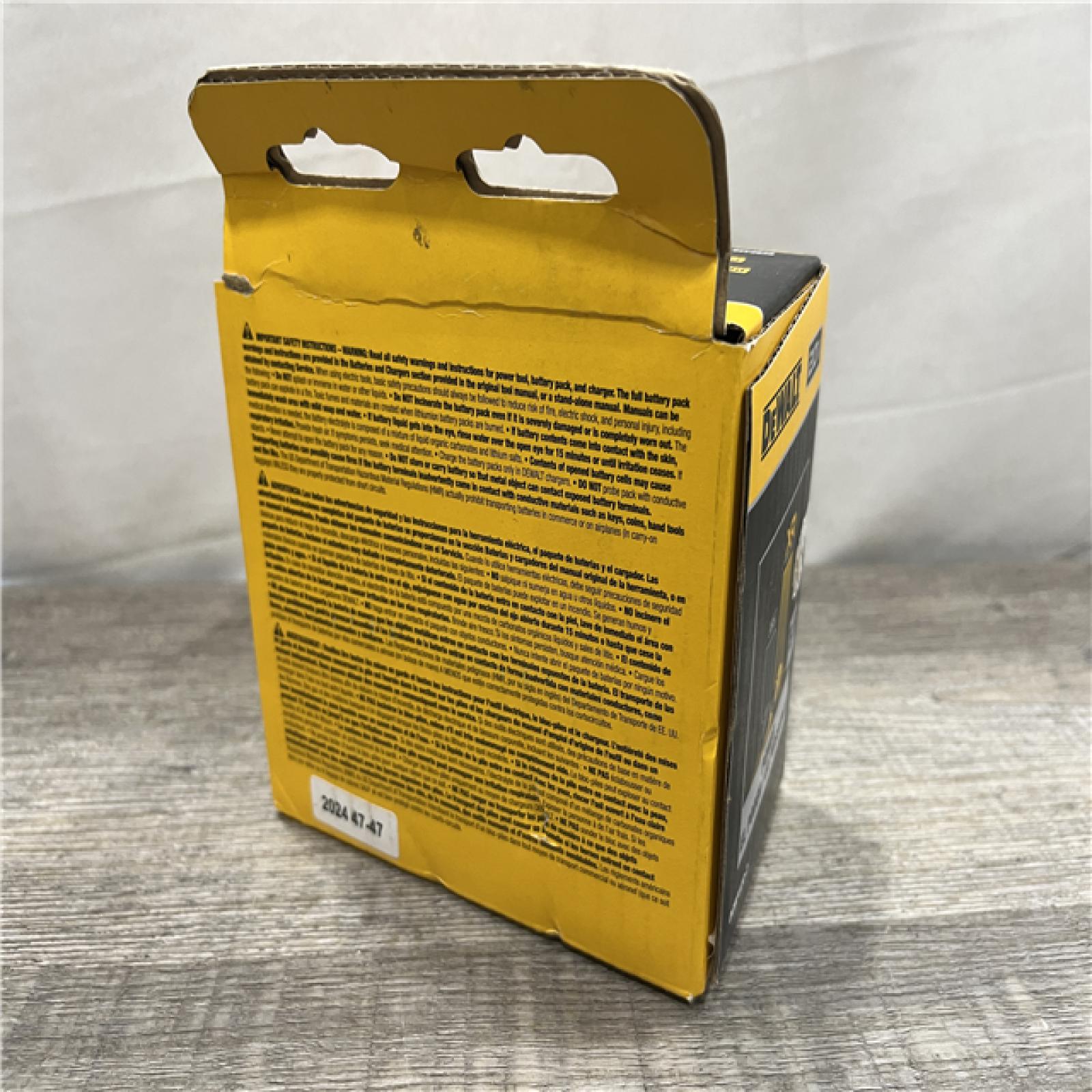 NEW - DEWALT 20V MAX XR POWERSTACK Lithium-Ion 3.5 Ah Battery (2 -Pack)