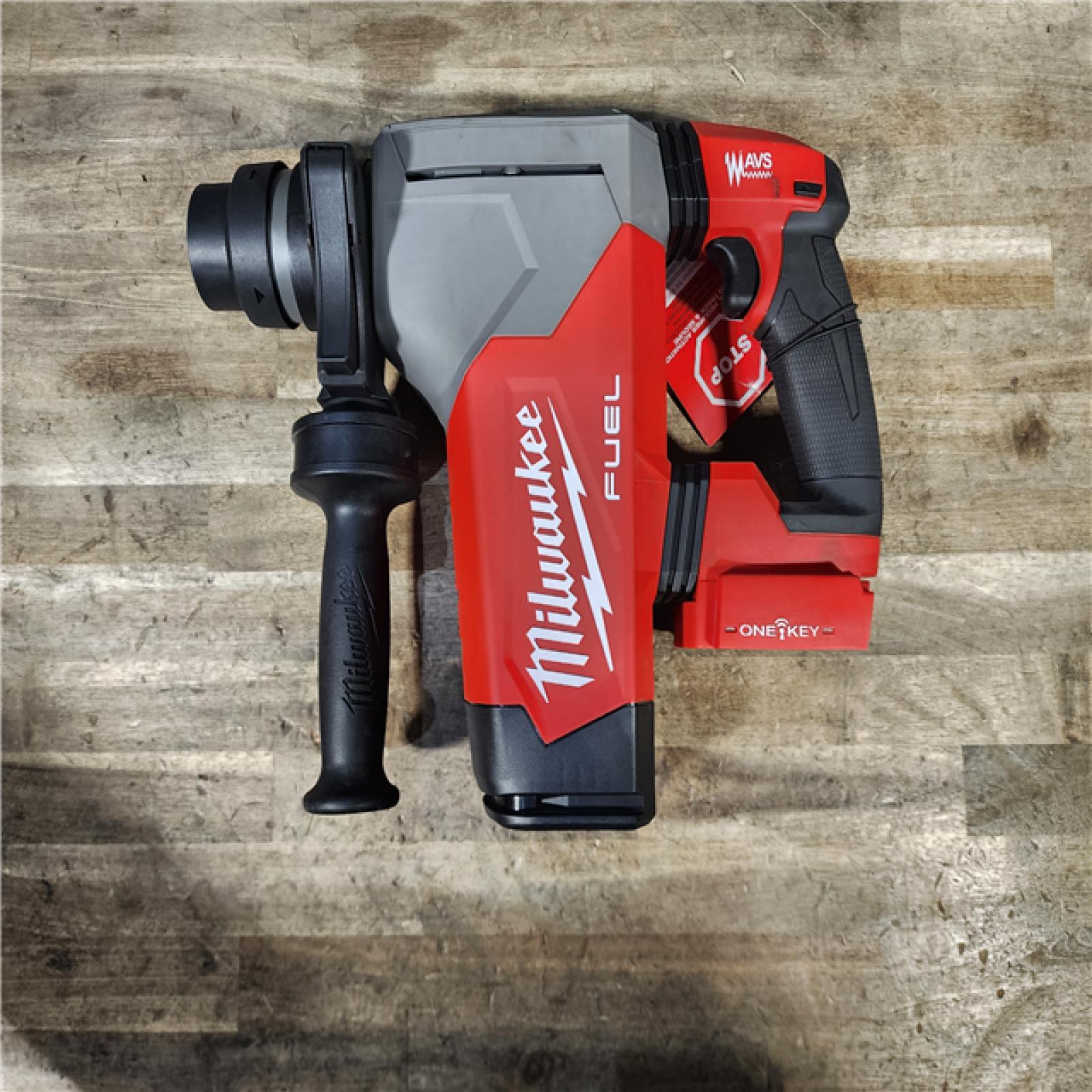 HOUSTON LOCATION - AS-IS Milwaukee 2915-20 M18 FUEL 18-Volt Lithium-Ion Brushless Cordless SDS-Plus 1-1/8 in. Rotary Hammer Drill (Tool-Only)