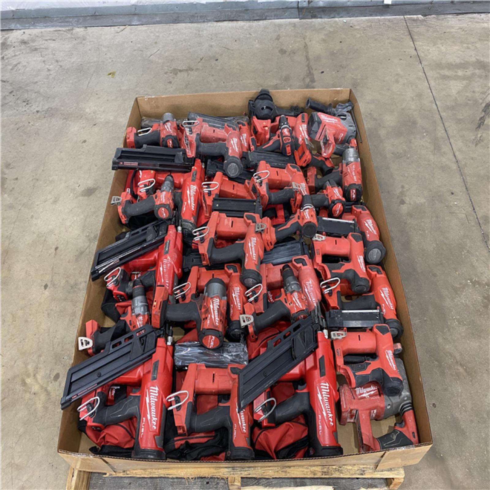 Houston Location AS IS - Tool Pallet