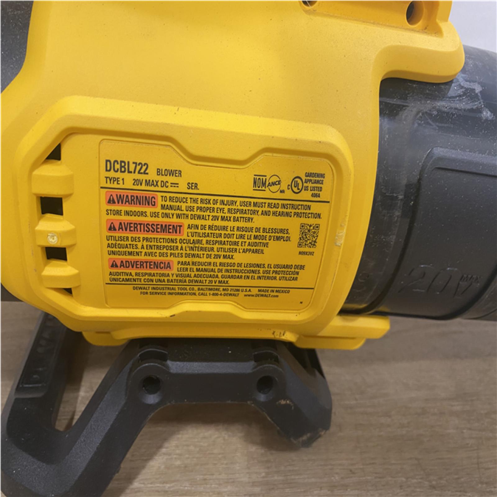 AS-IS DEWALT 20V MAX 125 MPH 450 CFM Brushless Cordless Handheld Leaf Blower with Concentrator Nozzle (Tool Only)