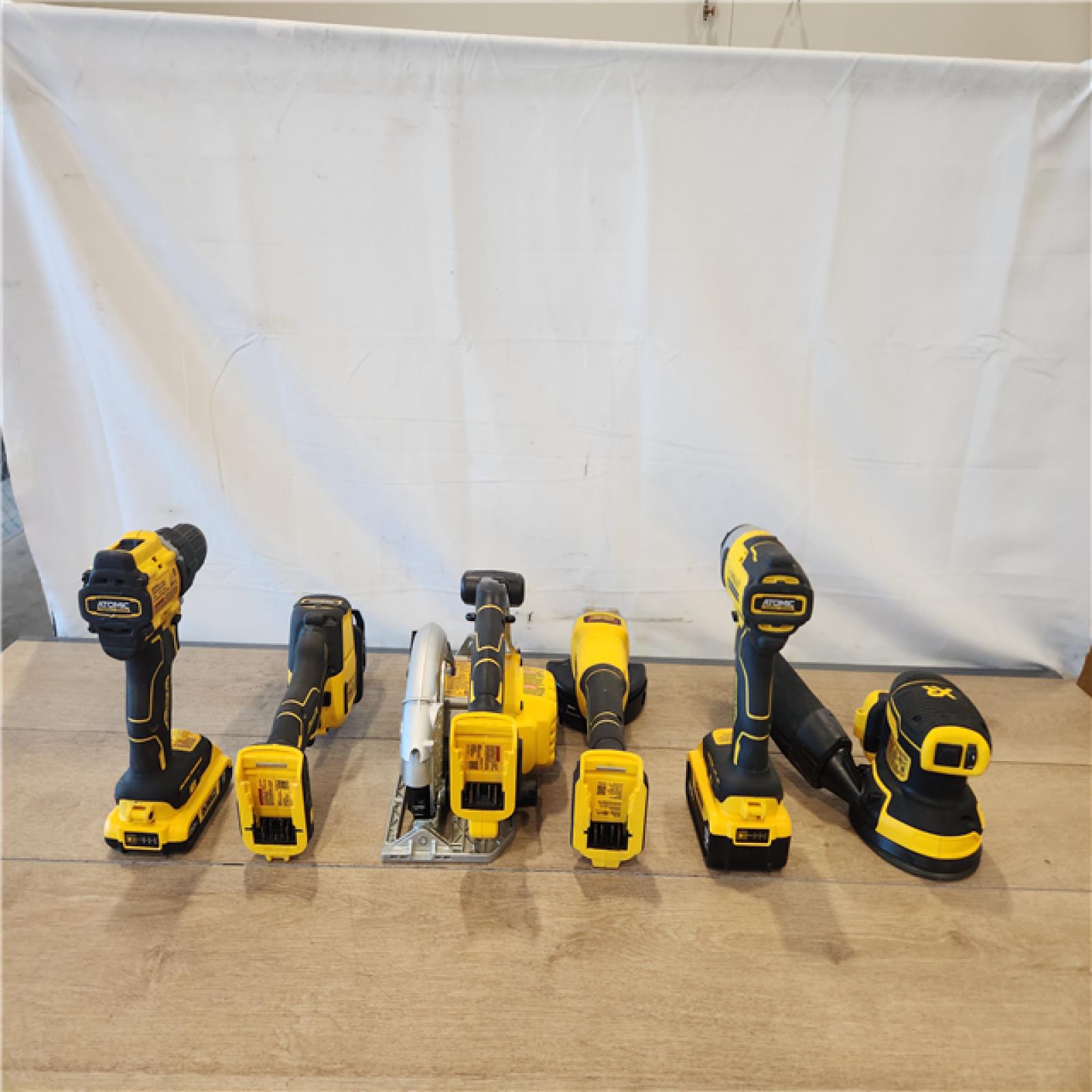 AS-IS- DEWALT 20V Lithium-Ion Cordless 6-Tool Combo Kit with 5.0 Ah and 2.0 Ah Batteries  Charger and Tough System 2.0 Rolling Toolbox