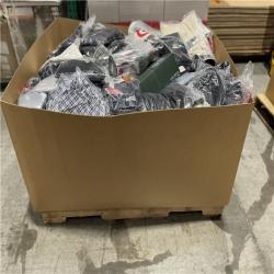 DALLAS LOCATION- NEW!- BULLSEYE MIXED CLOTHING PALLET (300 UNITS)