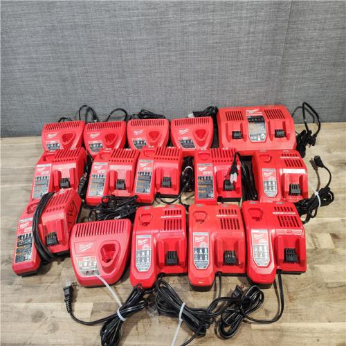 HOUSTON LOCATION - AS-IS MILWAUKEE BATTERY CHARGER PACK QTY - 15