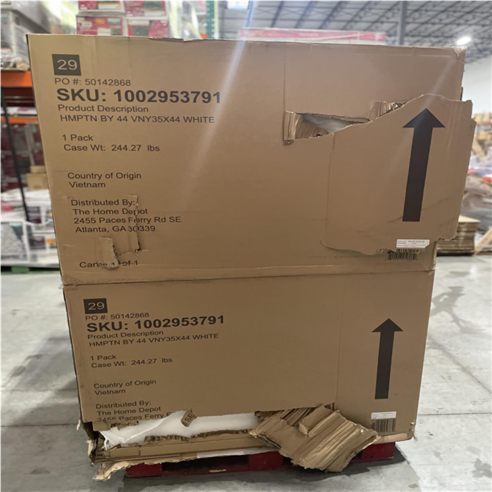 DALLAS LOCATION - AS-IS HAMPTON HARBOR 44 in. W x 22 in. D x 35 in. H Single Sink Freestanding Bath Vanity (WHITE & WHITE MARBLE TOP) (4 CASES)