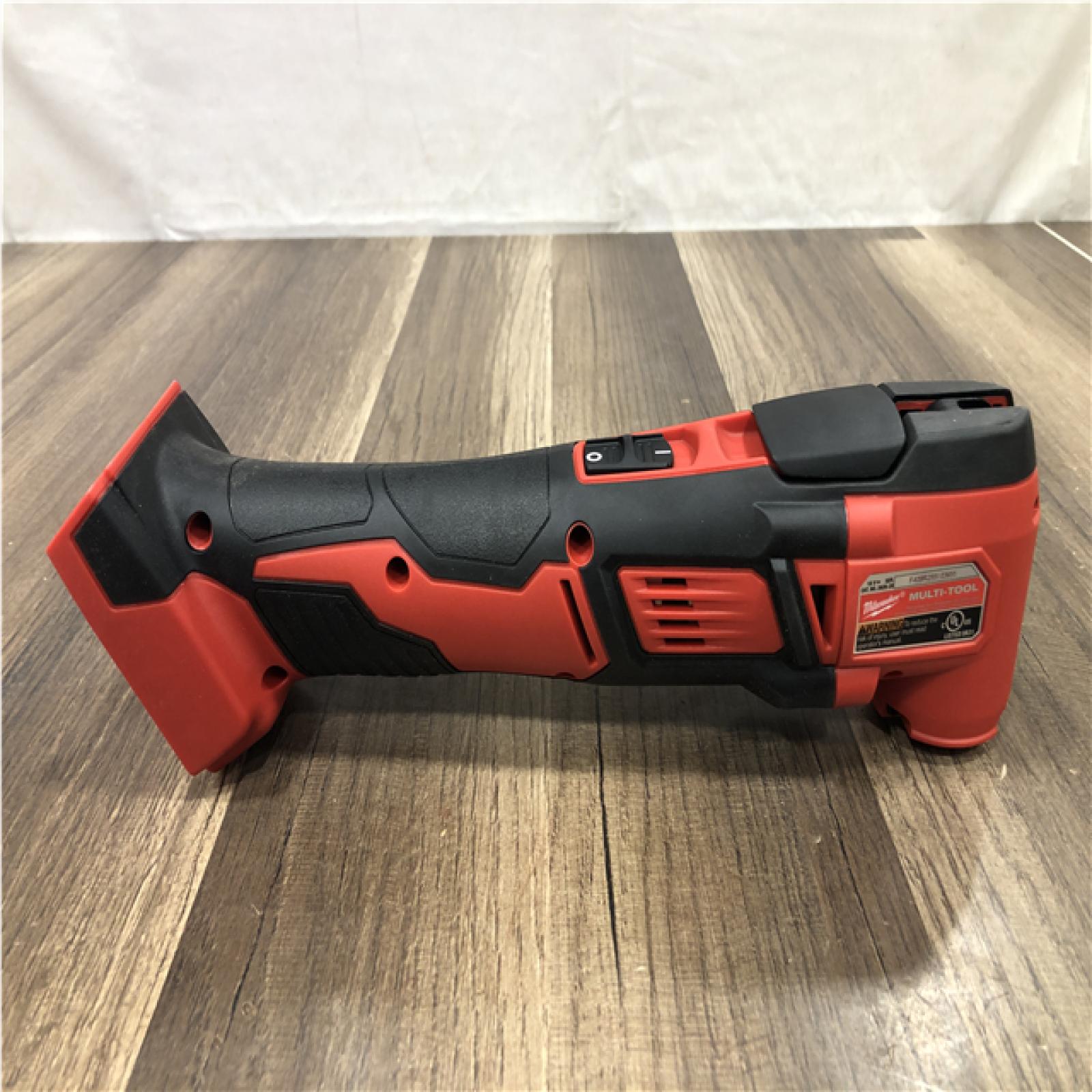 AS-IS Milwaukee 18V Lithium-Ion Cordless Oscillating Multi-Tool (Tool-Only)