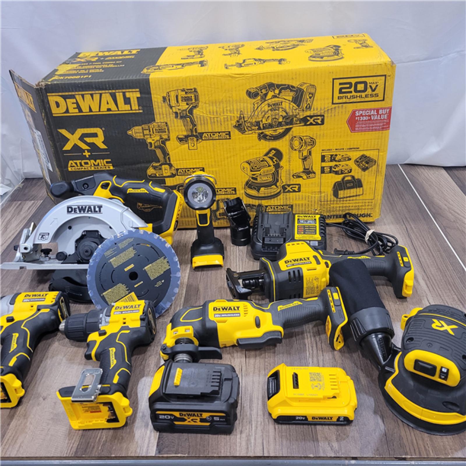 AS-IS DEWALT 20-Volt MAX Lithium-Ion Cordless 7-Tool Combo Kit with 2.0 Ah Battery, 5.0 Ah Battery and Charger