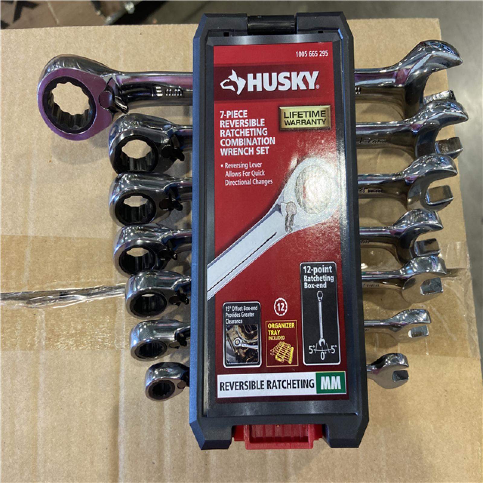 NEW! - Husky Reversible Ratcheting MM Combination Wrench Set (7-Piece) - 12 UNITS