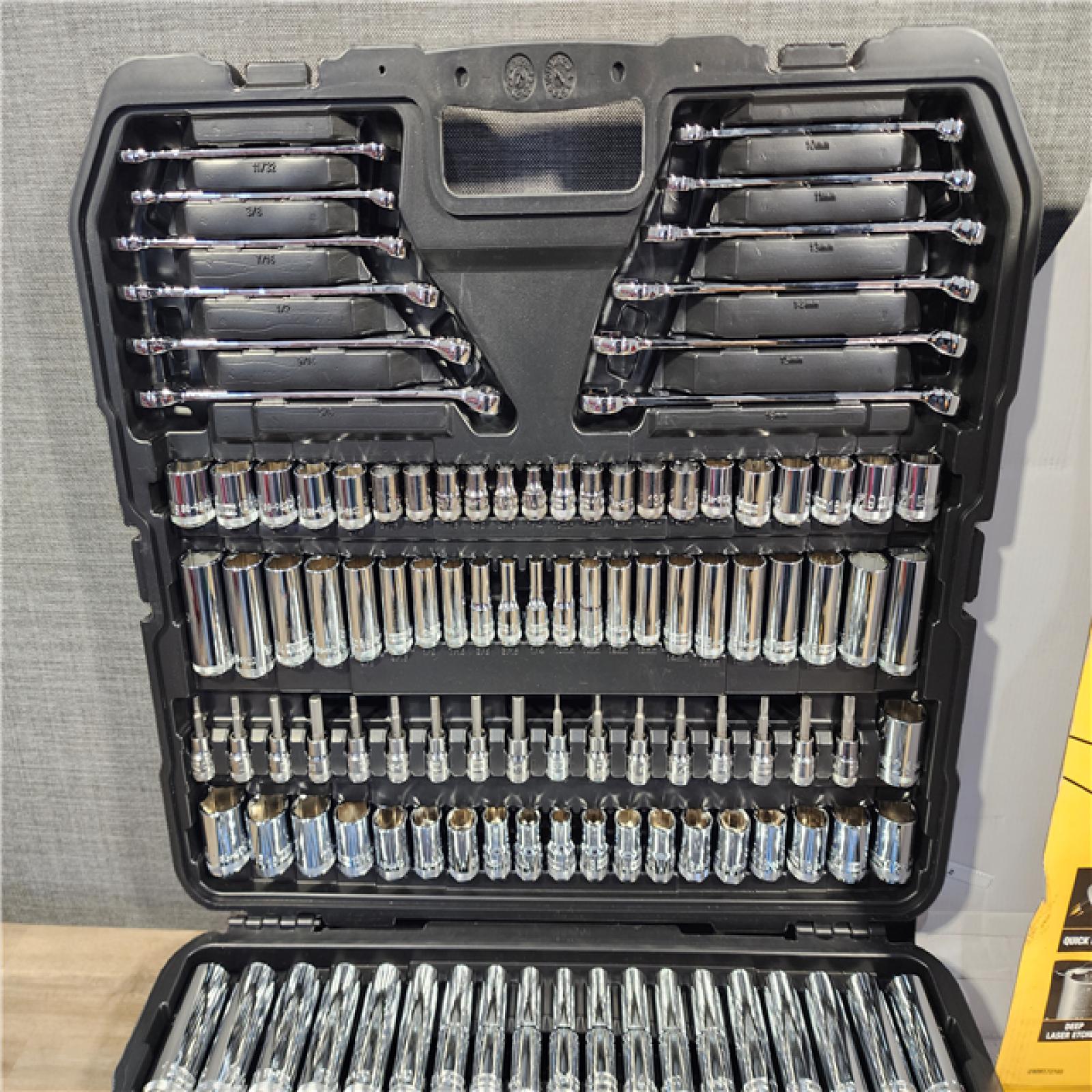 HOUSTON LOCATION - AS-IS DEWALT Mechanics Tools Kit and Socket Set (204-Piece)