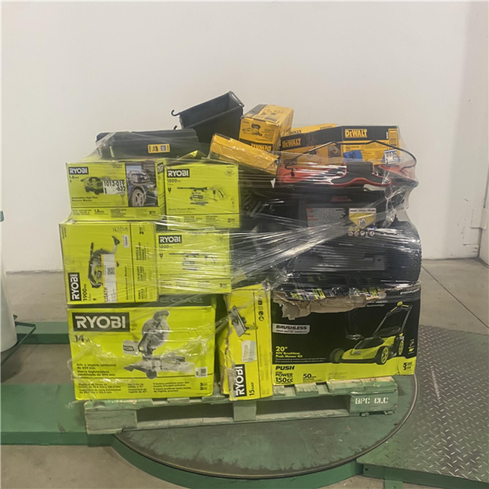 Dallas Location - As-Is Tool Pallet