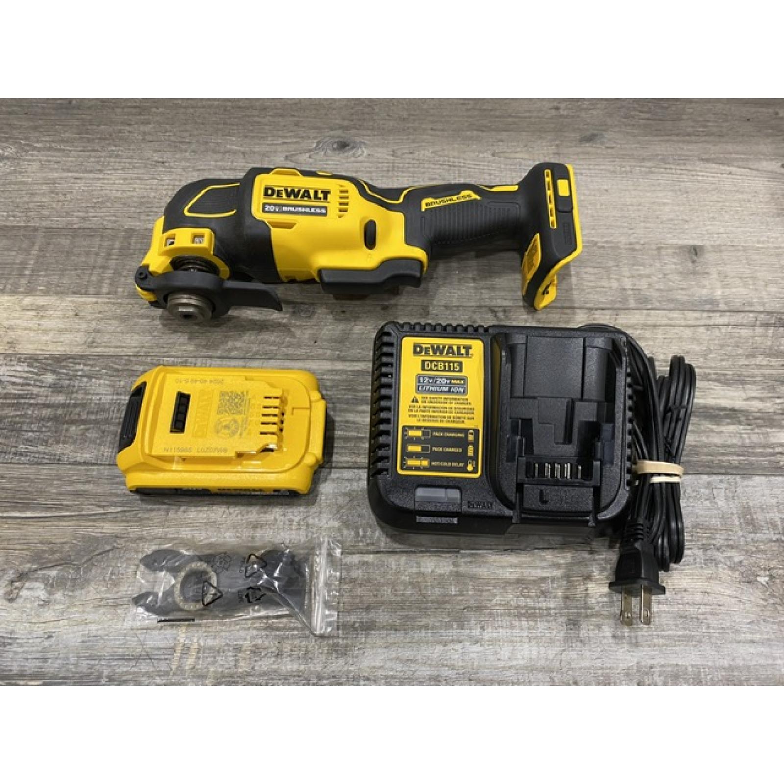 AS-IS DEWALT ATOMIC 20V MAX Cordless Brushless Oscillating Multi Tool Kit