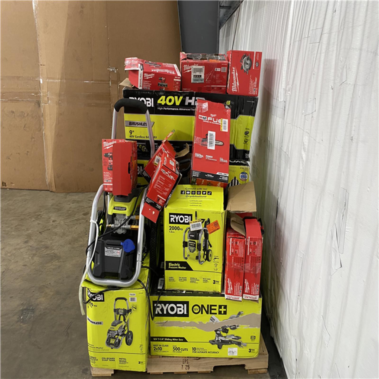 Houston Location AS IS - Tool Pallet