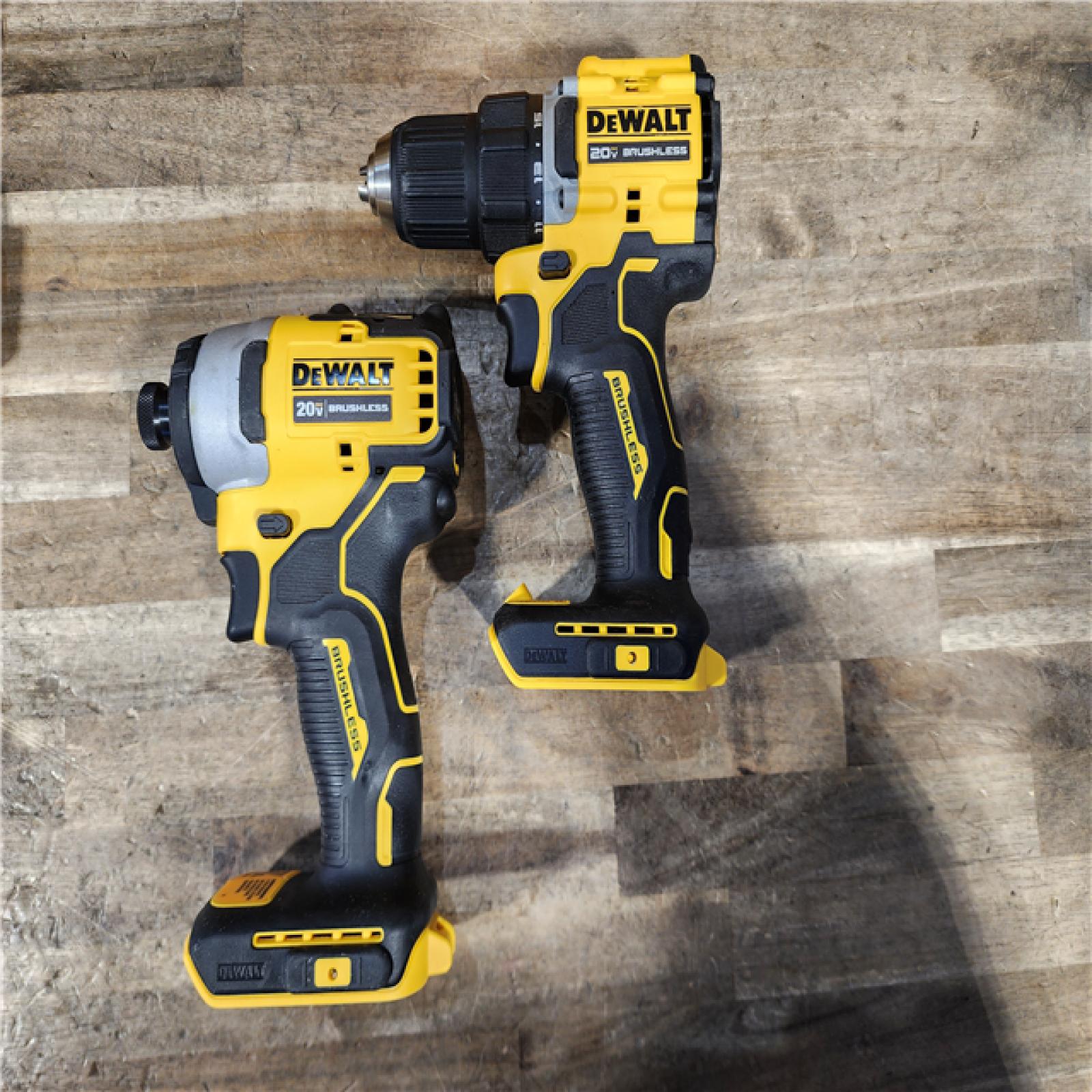 HOUSTON LOCATION - AS-IS Dewalt DCK225D2 20V MAX ATOMIC Brushless Compact Lithium-Ion 1/2 in. Cordless Drill Driver and 1/4 in. Impact Driver Combo Kit with 2 Batteries 2 Ah