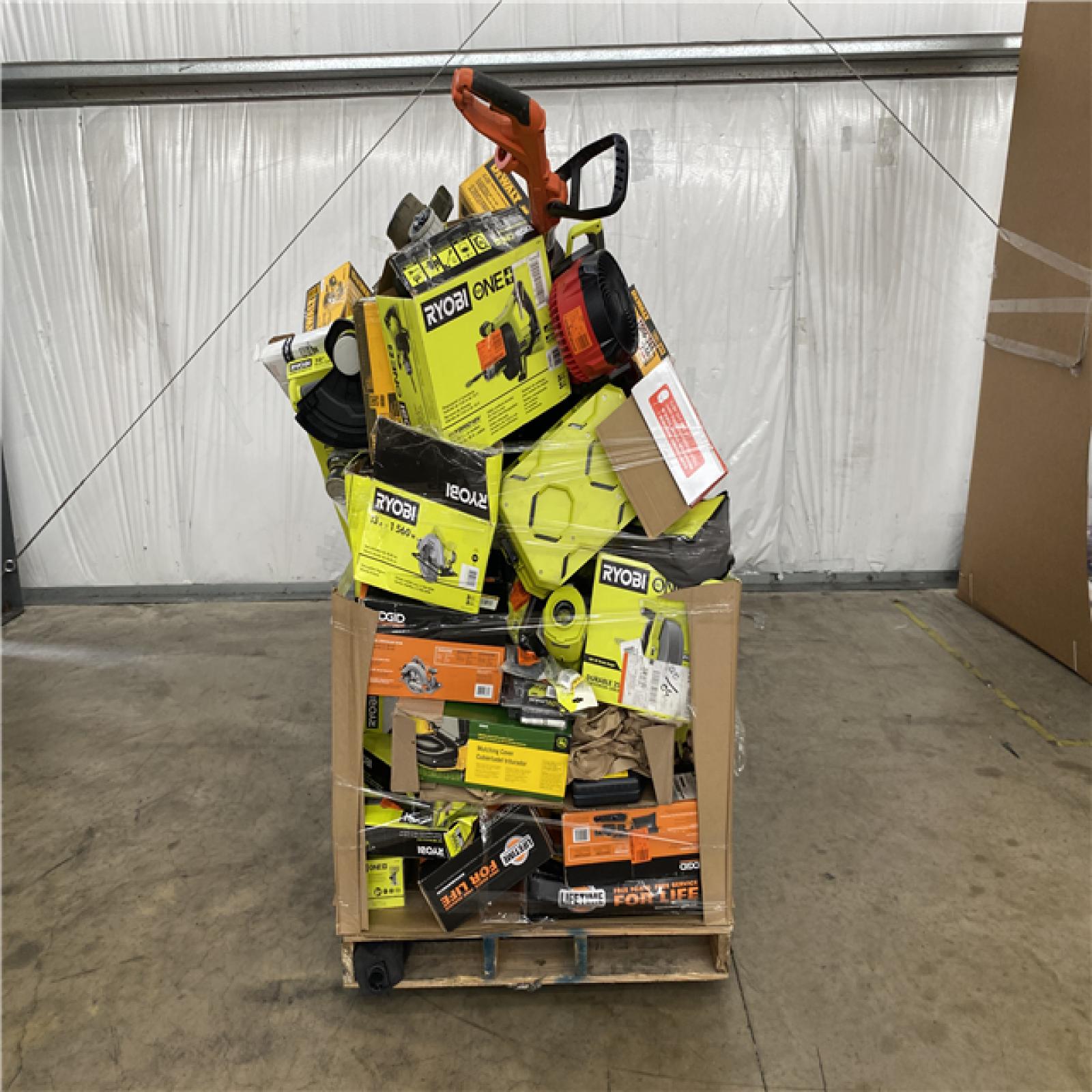 Houston Location AS IS - Tool Pallet