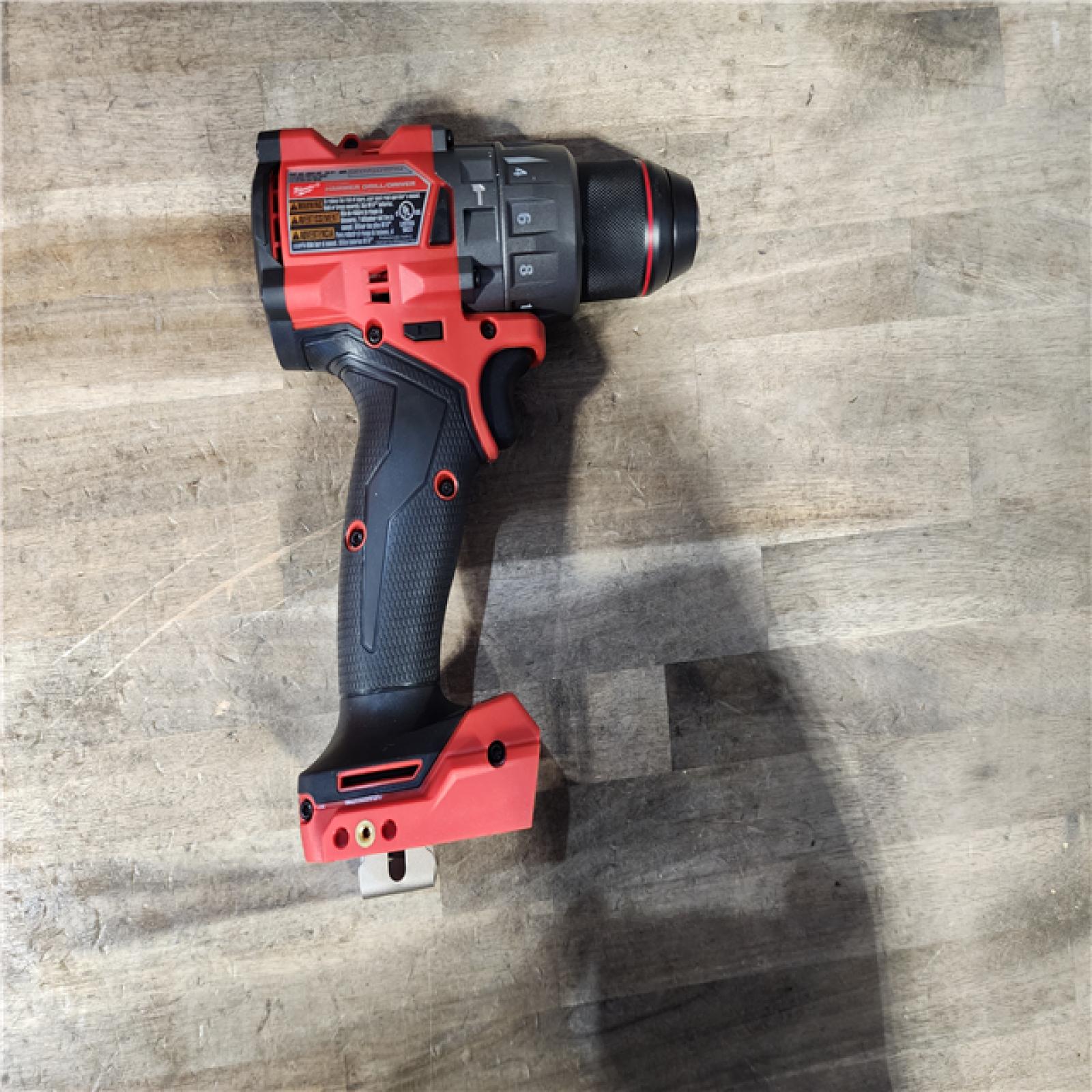 HOUSTON LOCATION - AS-IS (APPEARS LIKE NEW) Milwaukee 2904-22 Hammer Drill Driver Kit with Batteries and Charger