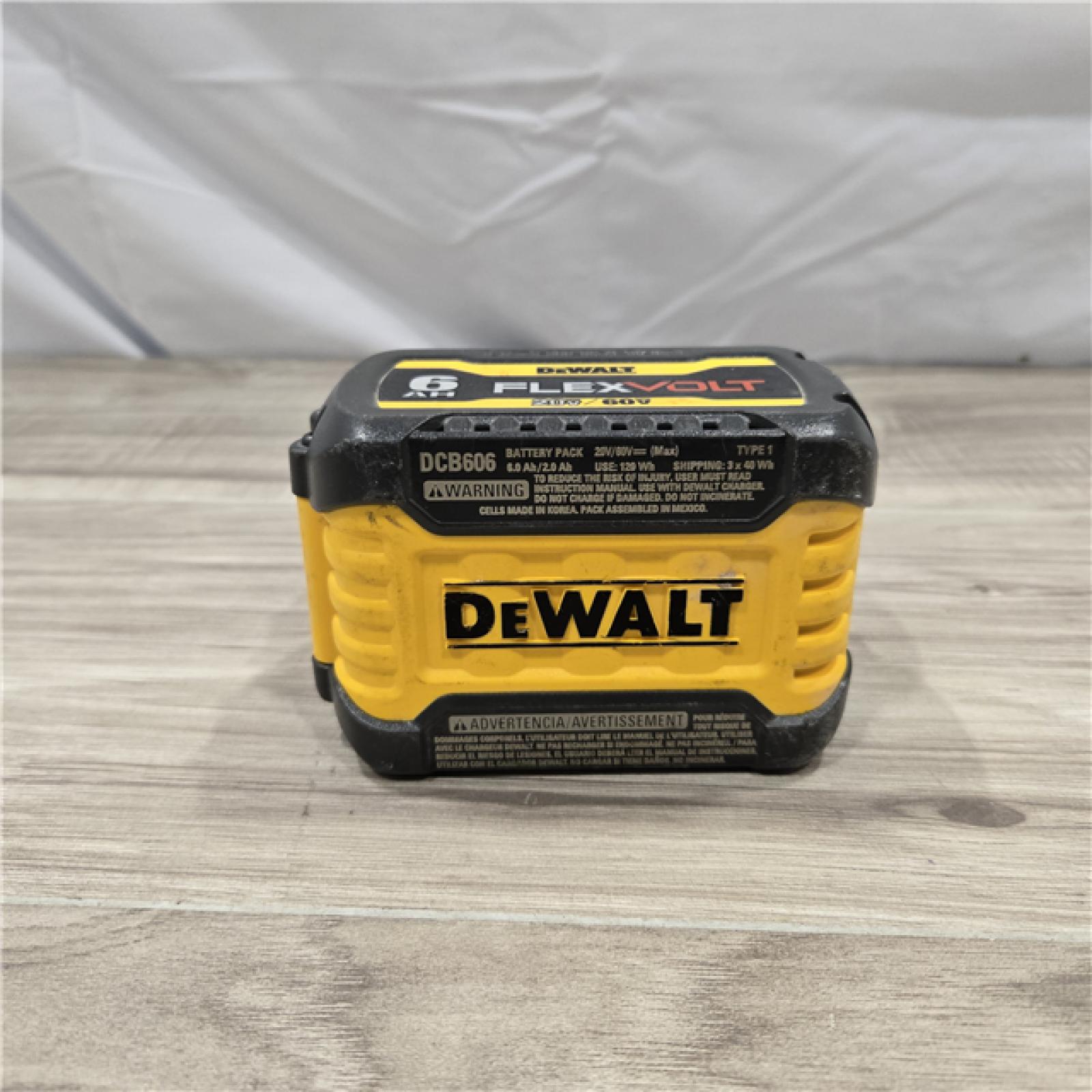 AS-IS DEWALT FLEXVOLT 20V/60V MAX 6.0Ah Battery Pack with 6 Amp Output Charger