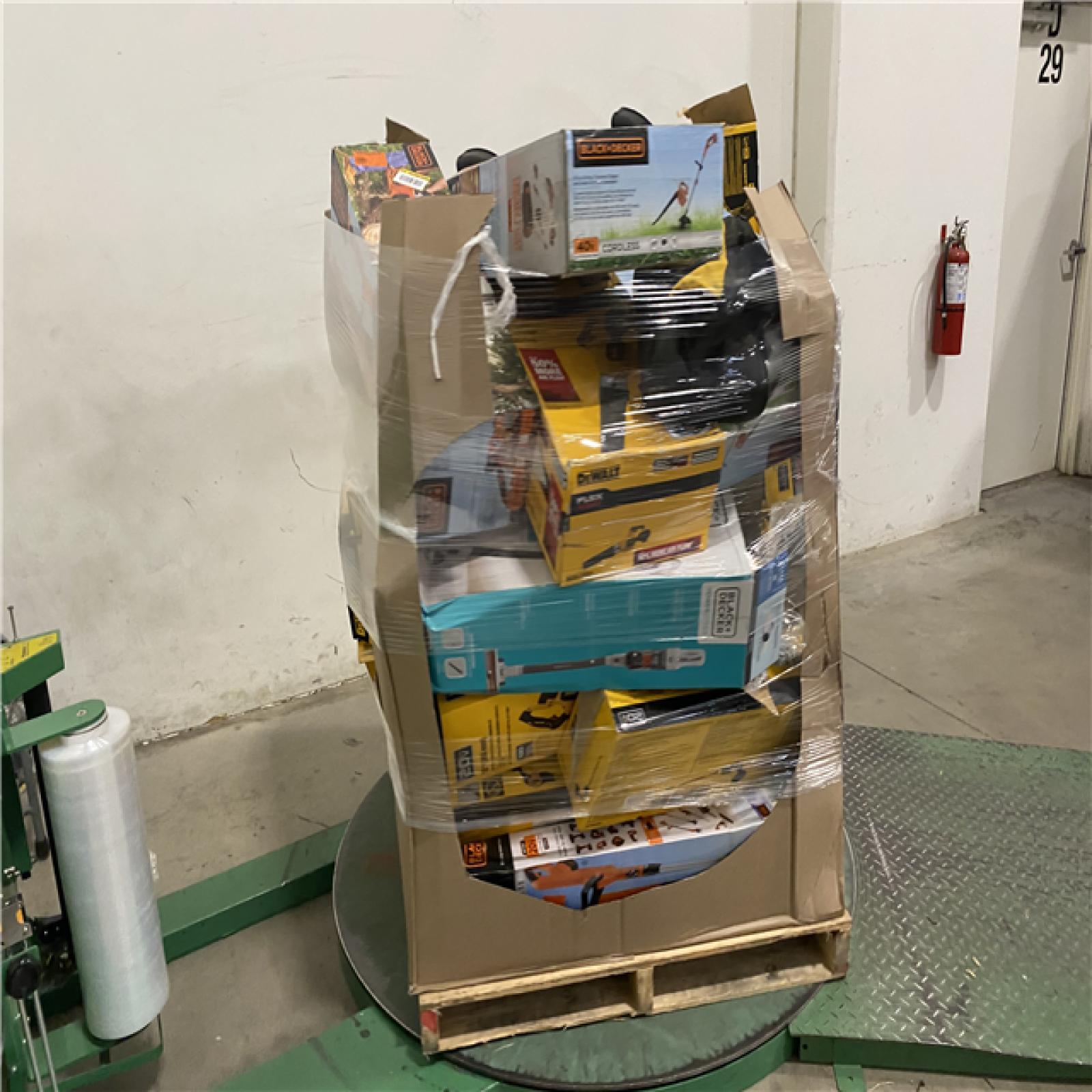 Dallas Location - As-Is DEWALT Tool Pallet