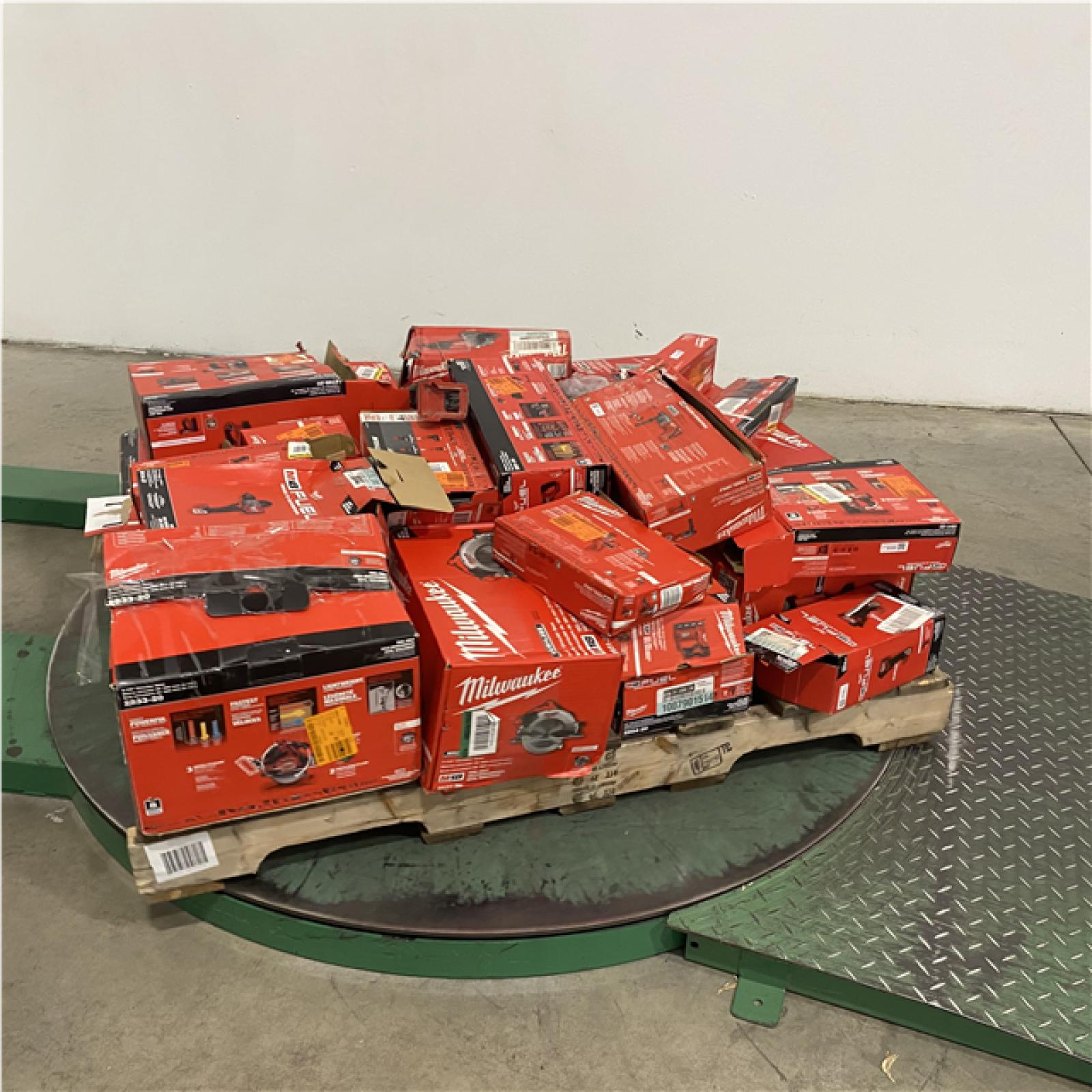 Dallas Location - As-Is Tool Pallet