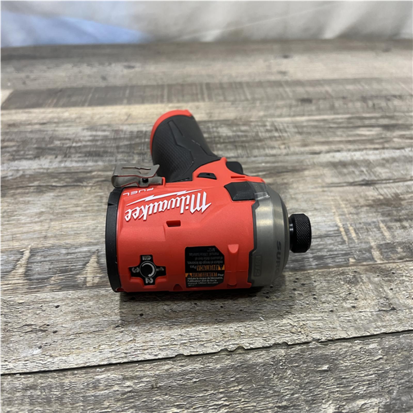 AS-IS Milwaukee FUEL SURGE 12V Lithium-Ion Brushless Cordless 1/4 in. Hex Impact Driver Compact Kit