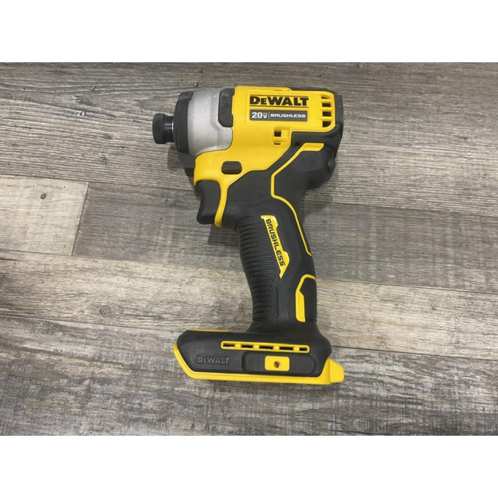 AS-IS DEWALT Atomic 20V Max Lithium-Ion Brushless Cordless Compact 1/4 in. Impact Driver Kit