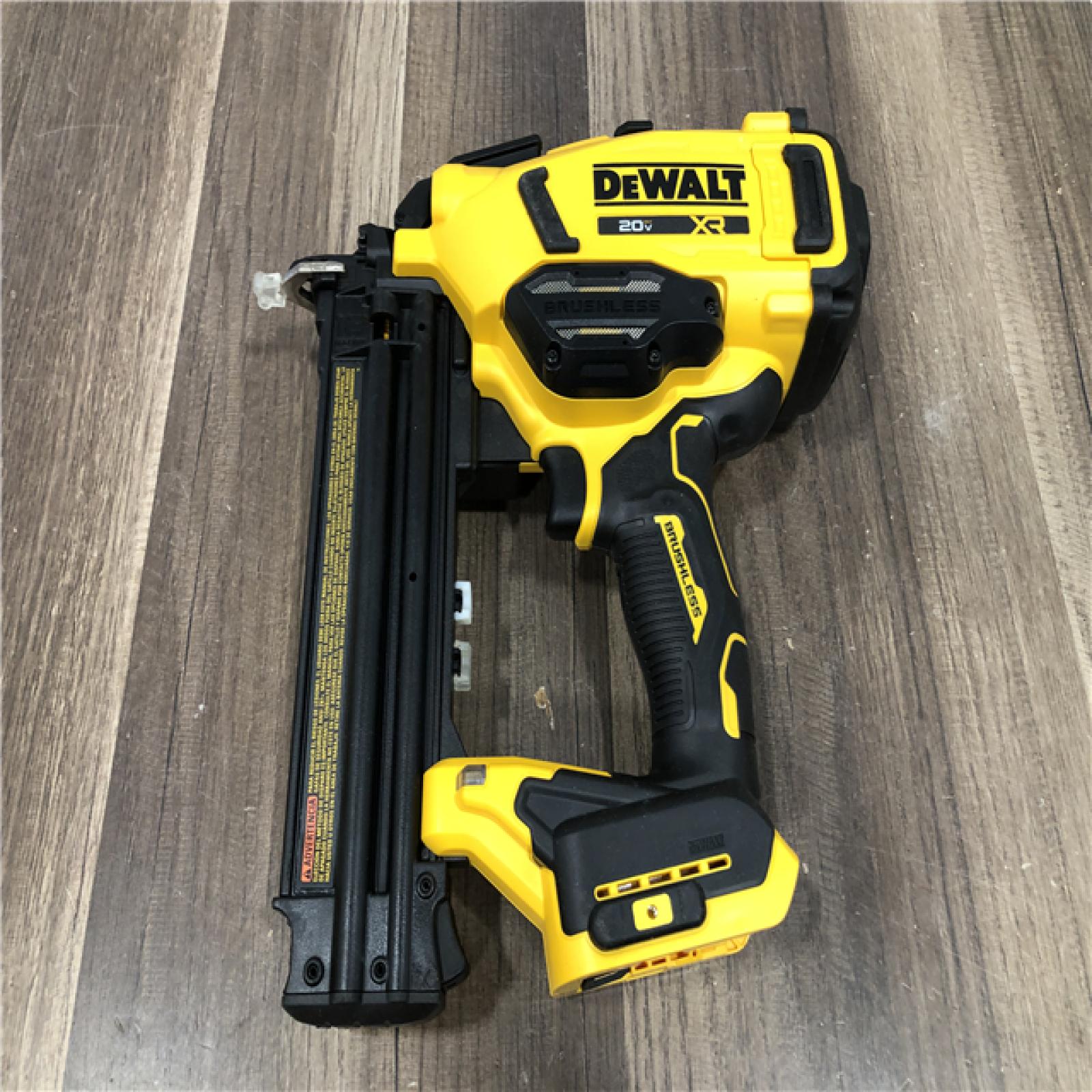 AS-IS DEWALT 20V MAX XR 18 Gauge Cordless Brad Nailer (Tool Only)