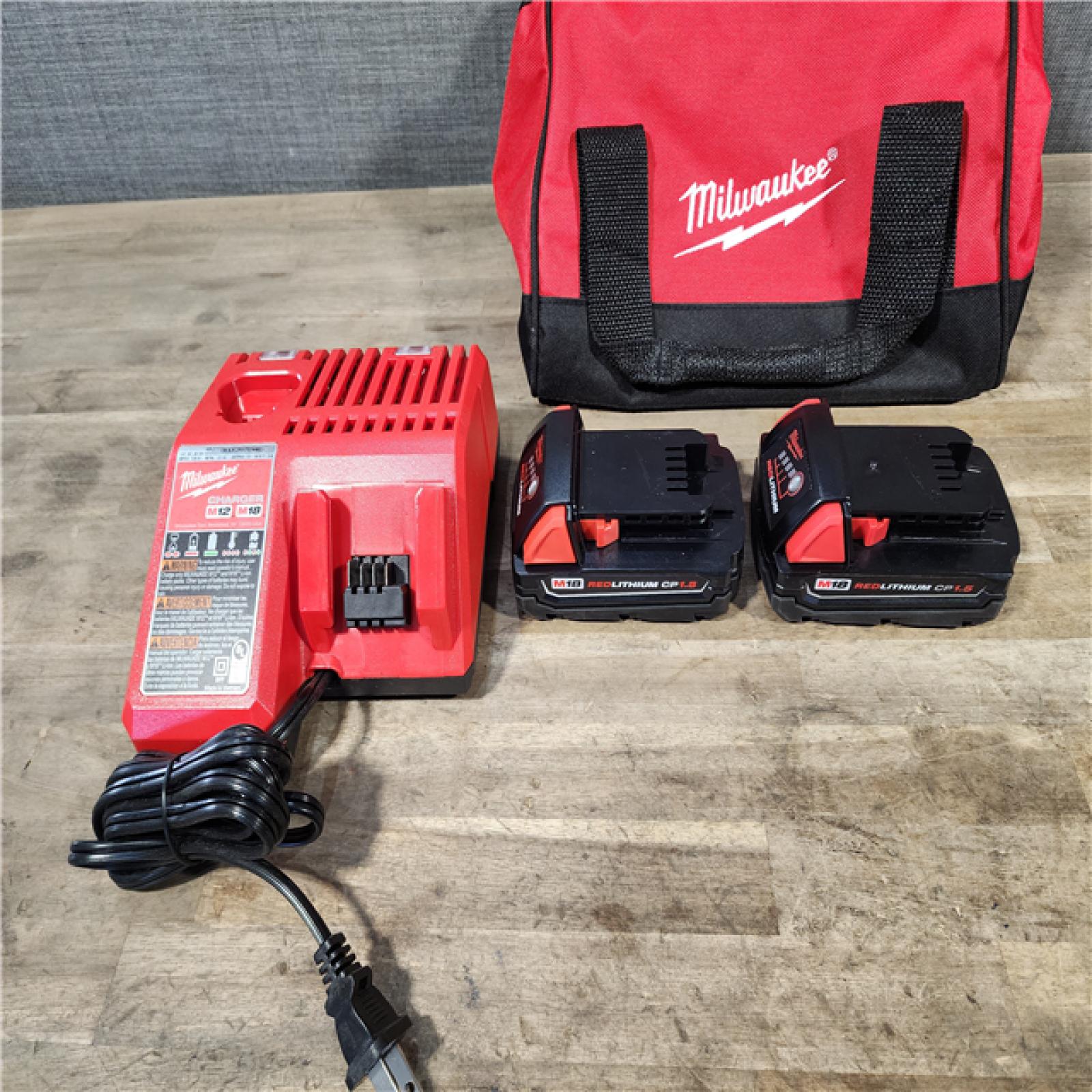 HOUSTON LOCATION - AS-IS Milwaukee M18 Brushed Cordless (2-Tool) Drill/Driver and Impact Driver Kit