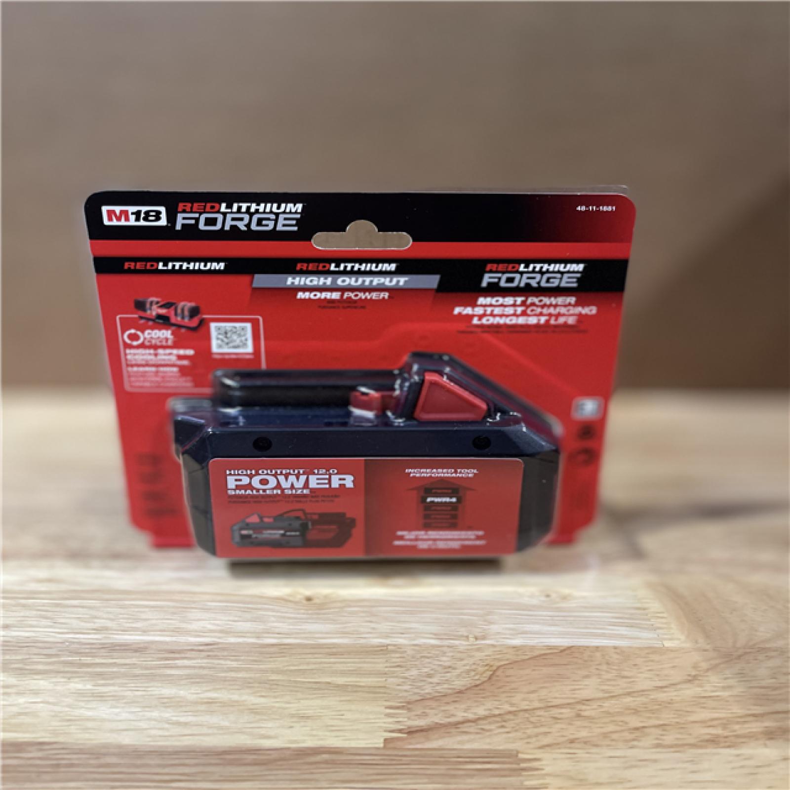 NEW! - Milwaukee 18V Lithium-Ion REDLITHIUM FORGE XC 8.0 Ah Battery Pack