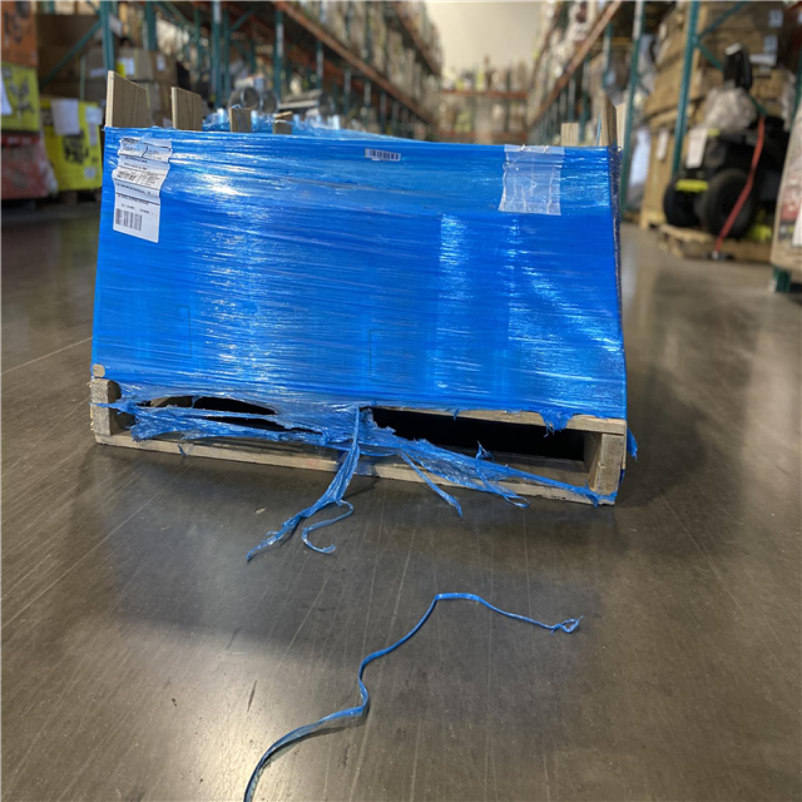 DALLAS LOCATION NEW! Galvanized flashing 10' x 25' PALLET ( 74 UNITS)