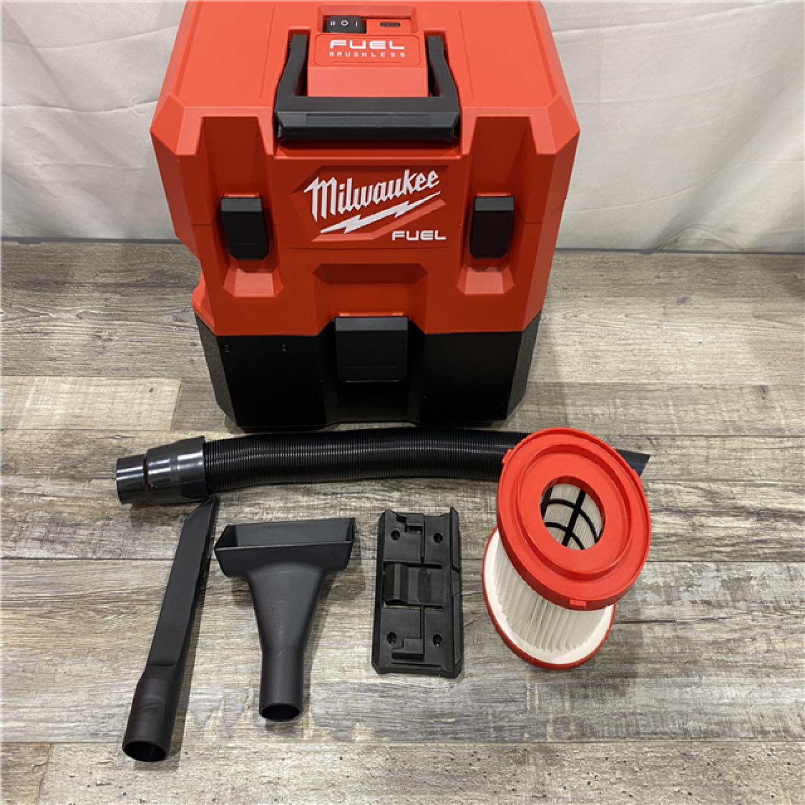 AS-IS Milwaukee FUEL 12-Volt Lithium-Ion Cordless 1.6 Gal. Wet/Dry Vacuum (Vacuum-Only)