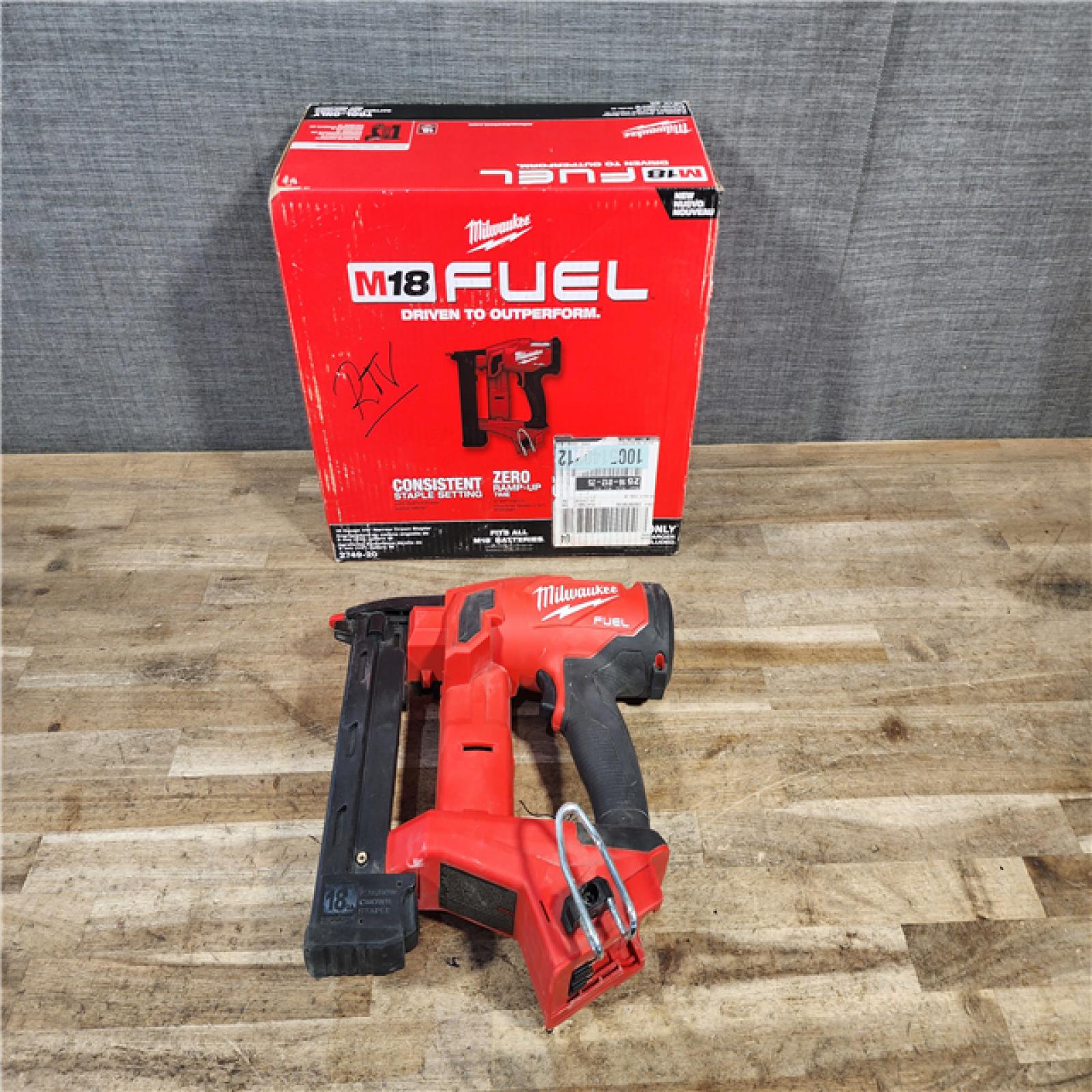 HOUSTON LOCATION - AS-IS Milwaukee FUEL 18-Volt Lithium-Ion Brushless Cordless 18-Gauge 1/4 in. Narrow Crown Stapler (Tool-Only)