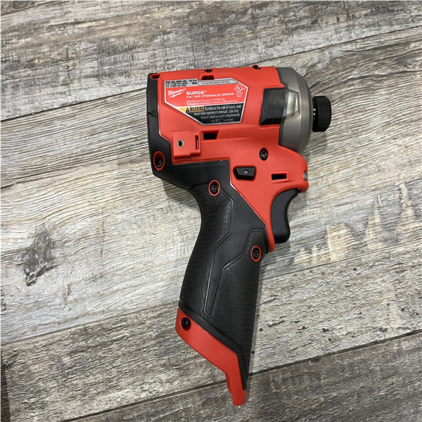 AS-IS Milwaukee FUEL SURGE 12V Lithium-Ion Brushless Cordless 1/4 in. Hex Impact Driver Compact Kit