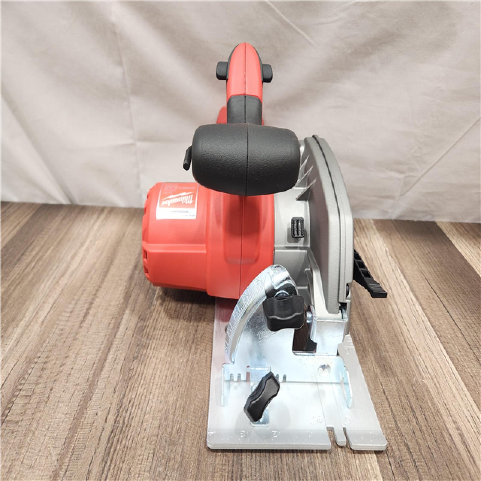 AS-IS- Milwaukee M18 Cordless 6-1/2 Circular Saw (Tool Only)