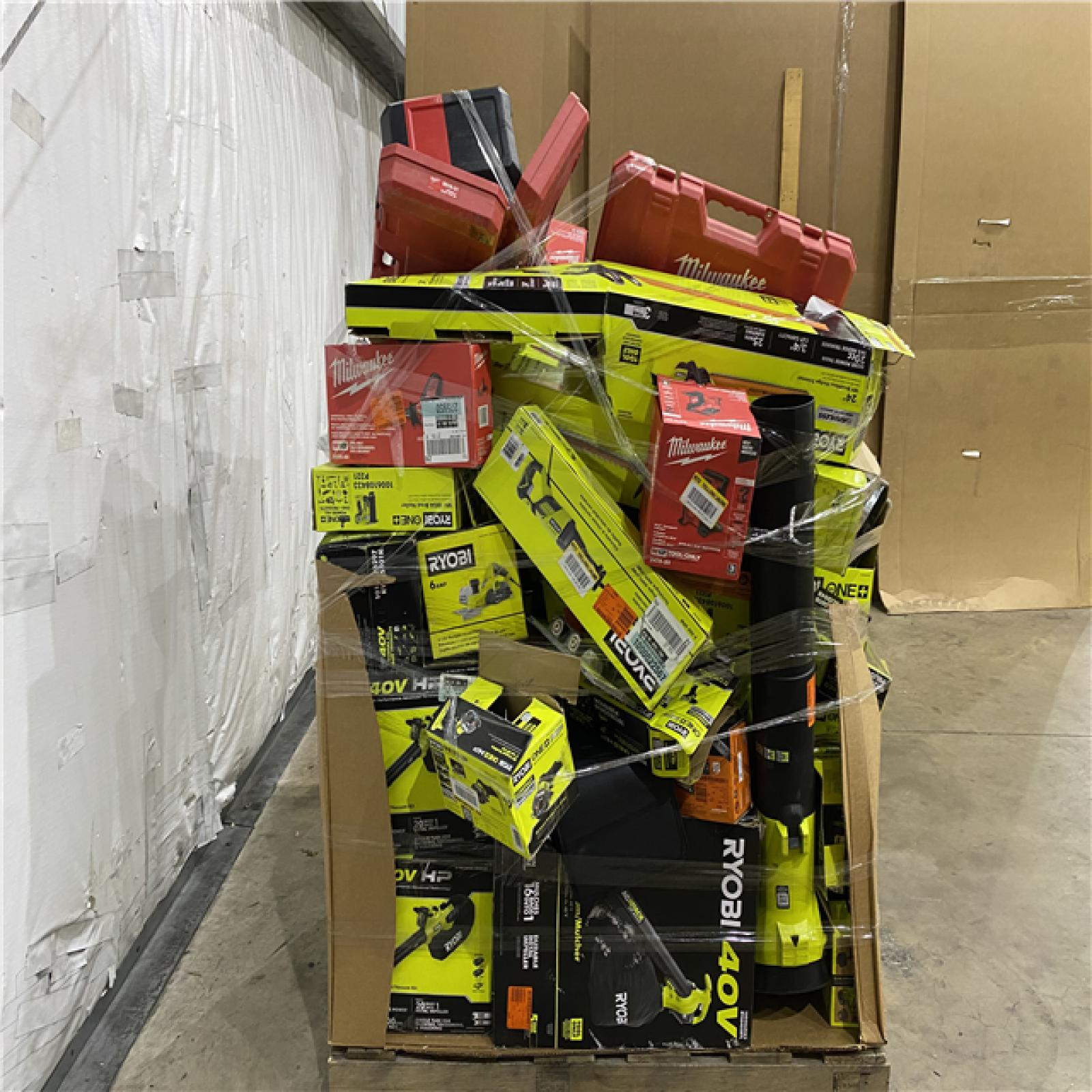 Houston Location AS IS - Tool Pallet