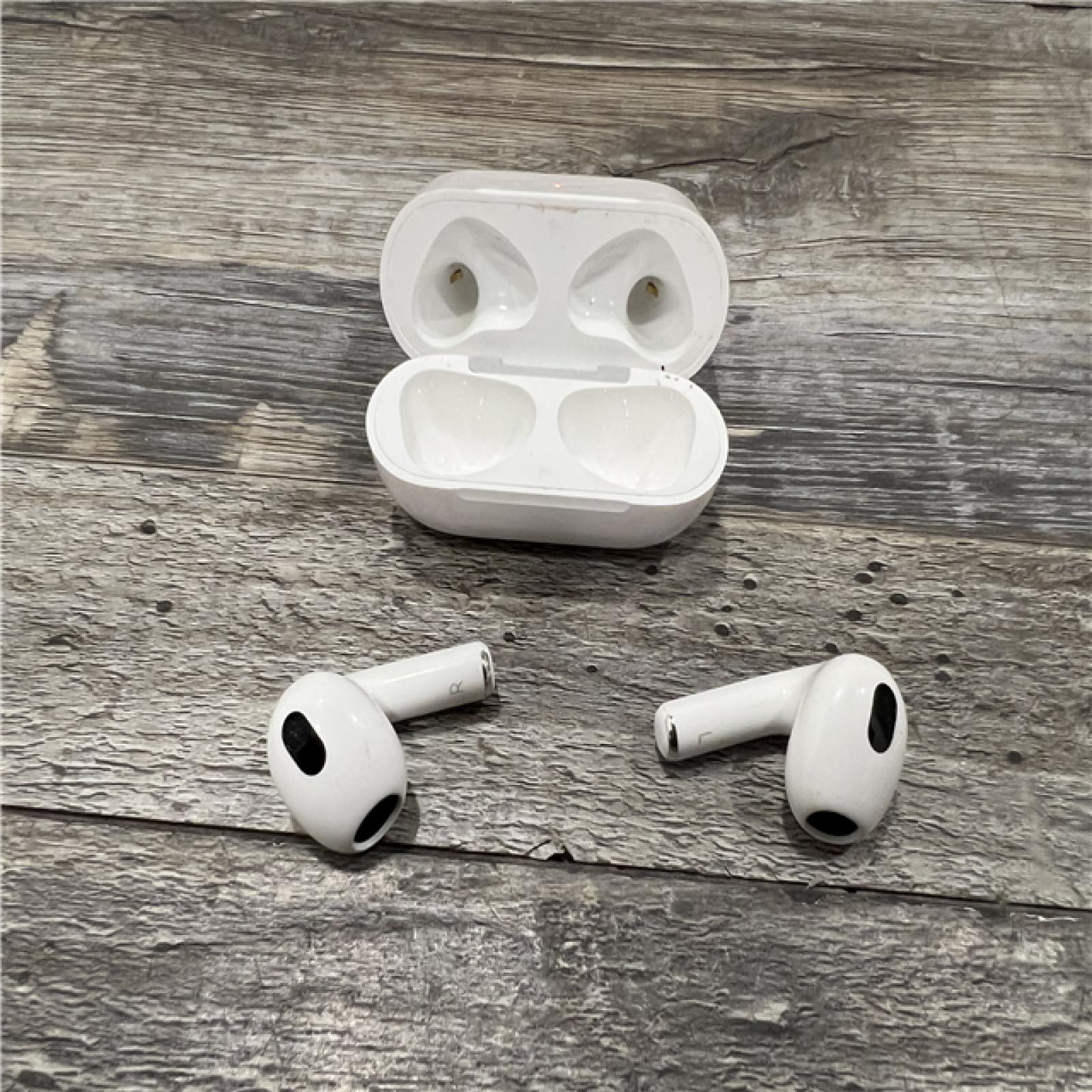 AS-IS AirPods (3rd Generation) with Lightning Charging Case