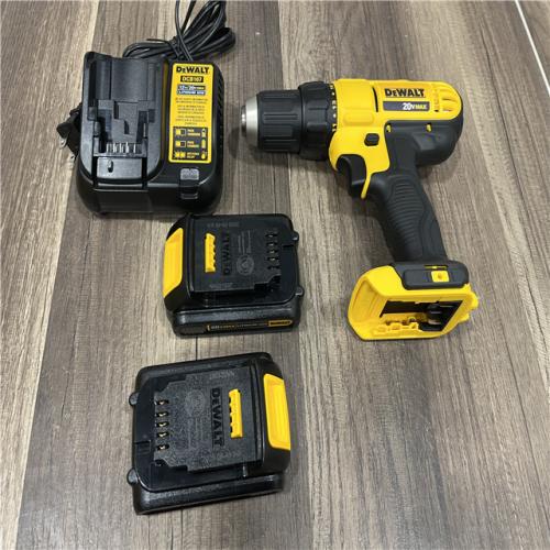 GOOD DEWALT 20V MAX Cordless 1/2 in. Drill/Driver, (2) 20V 1.3Ah Batteries, Charger and Bag