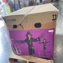 DALLAS LOCATION - Home Accents Holiday 15 ft. Gruesome Grounds Giant-Sized Animated LED Worricrow