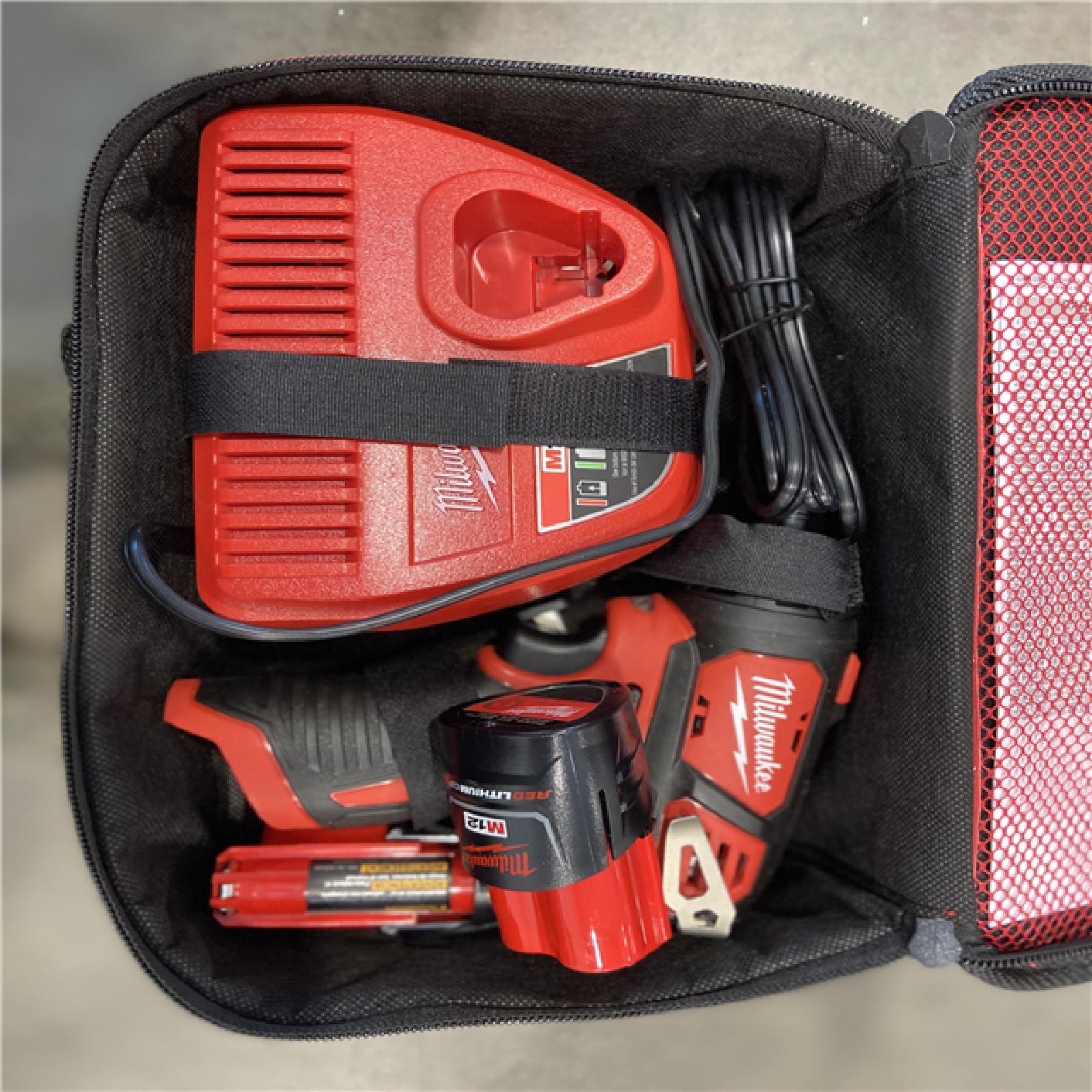 AS-IS - Milwaukee 2401-22 - M12 12V Cordless Screwdriver Kit
