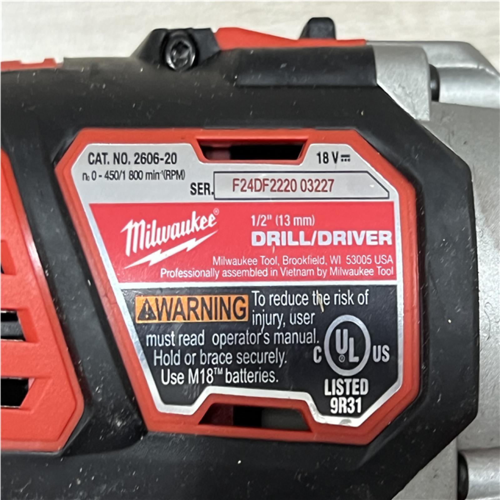 AS-IS Milwaukee 18V Lithium-Ion Cordless Drill Driver/Impact Driver Combo Kit