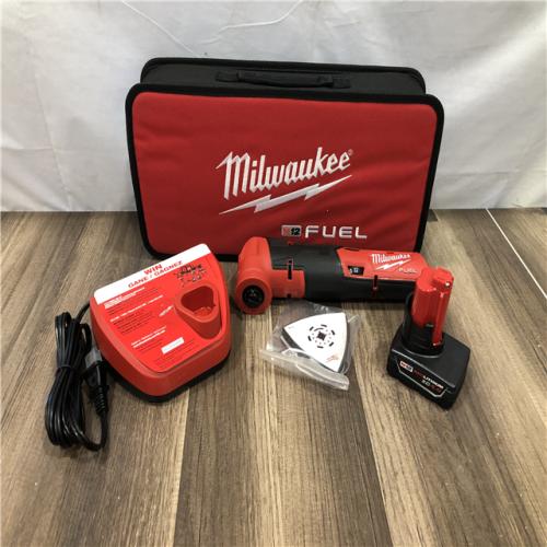 AS-IS Milwaukee  FUEL 12V Lithium-Ion Cordless Oscillating Multi-Tool Kit